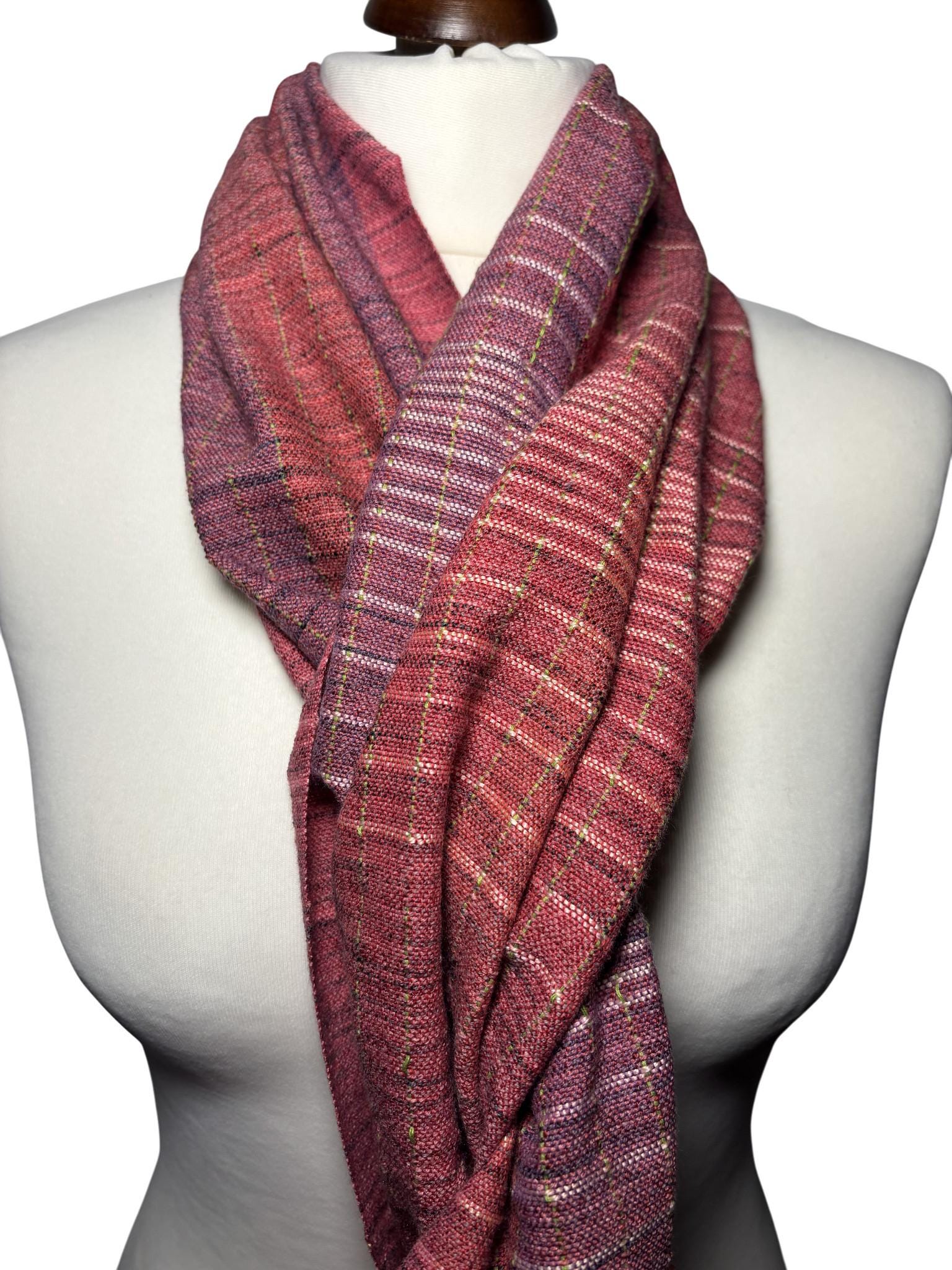 Handwoven Personalized Merino Silk Scarf - Pink Colors - Lightweight Warm Shawl - Giftable Wrap, personalized stole, photo 2