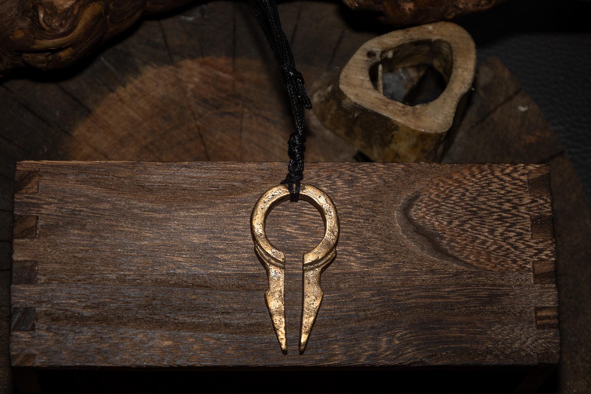 Aether - Handmade Bronze Artifact, Dark Fantasy Talisman, Pendant, Ward, photo 2