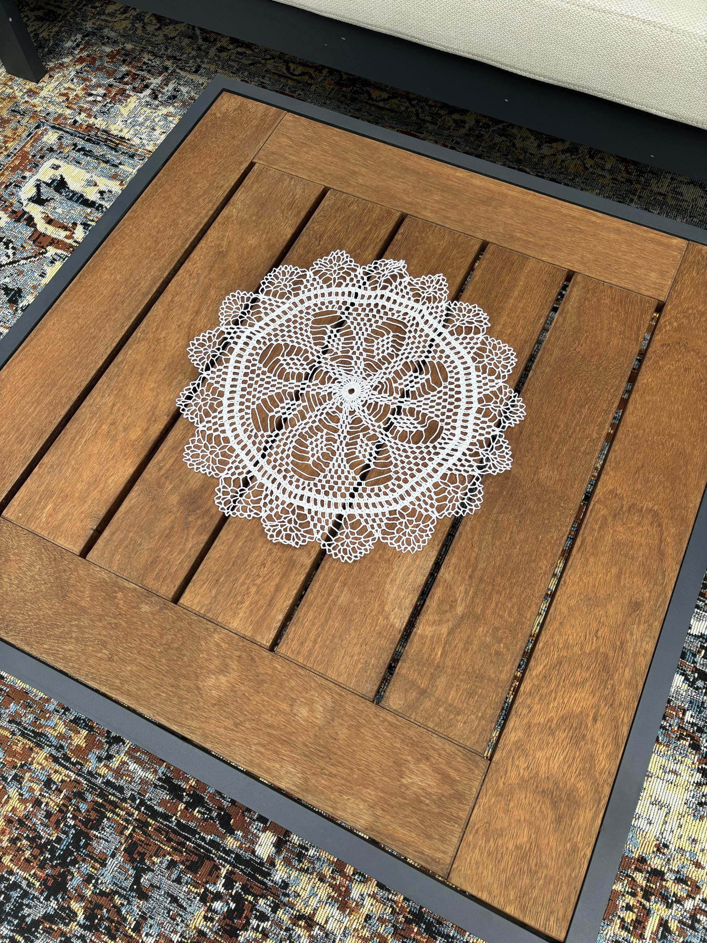Handmade Crochet Lace Table Centerpiece, Round Floral Doily,  Farmhouse Table Runner 36x36 cm, Custom message Card, photo 3