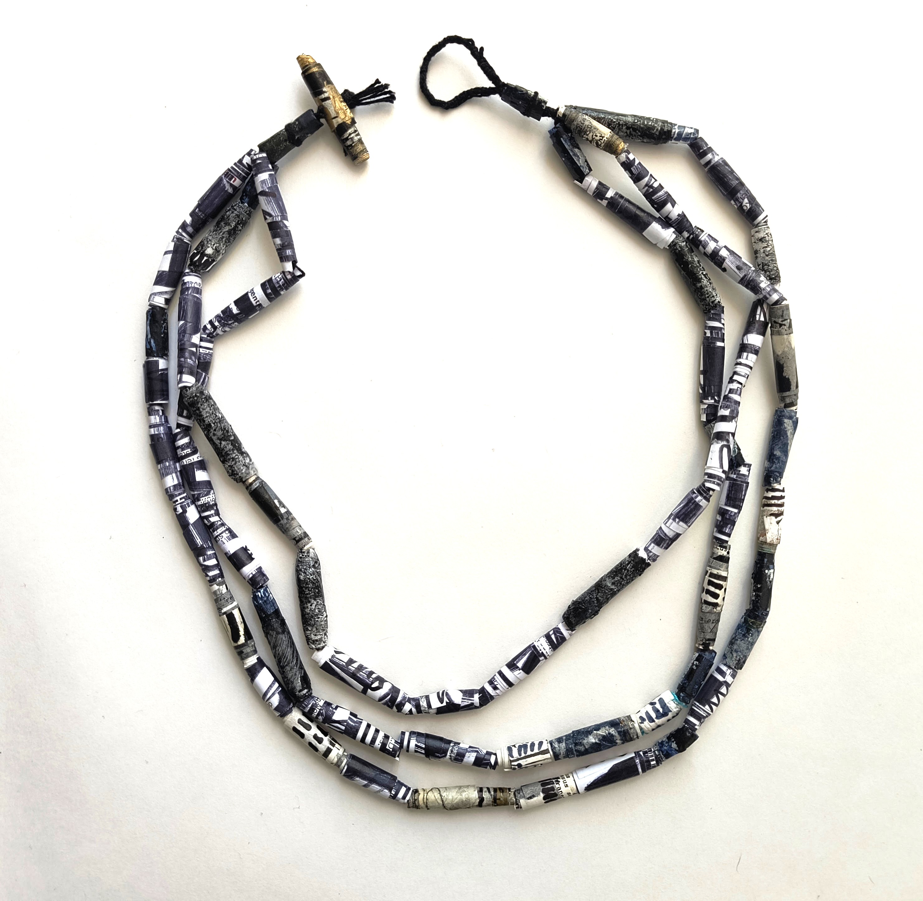 Necklace black & white, photo 2