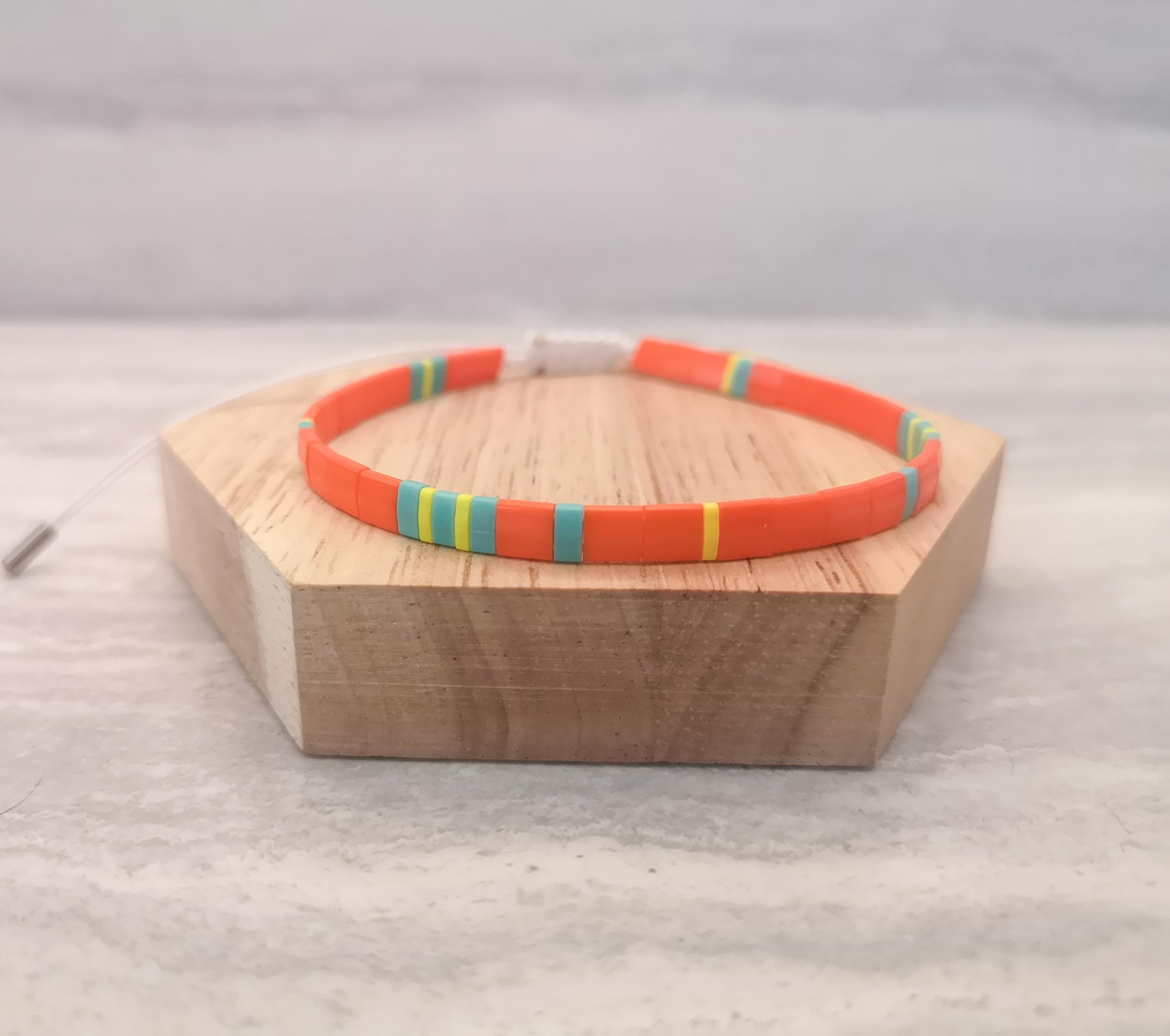 Beaded bracelet, unisex orange glass beads bracelet