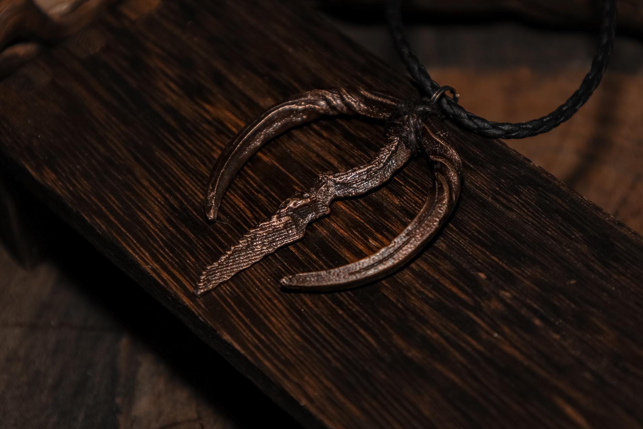 Moon Presence Bronze Pendant, Dark Fantasy Talisman, photo 4