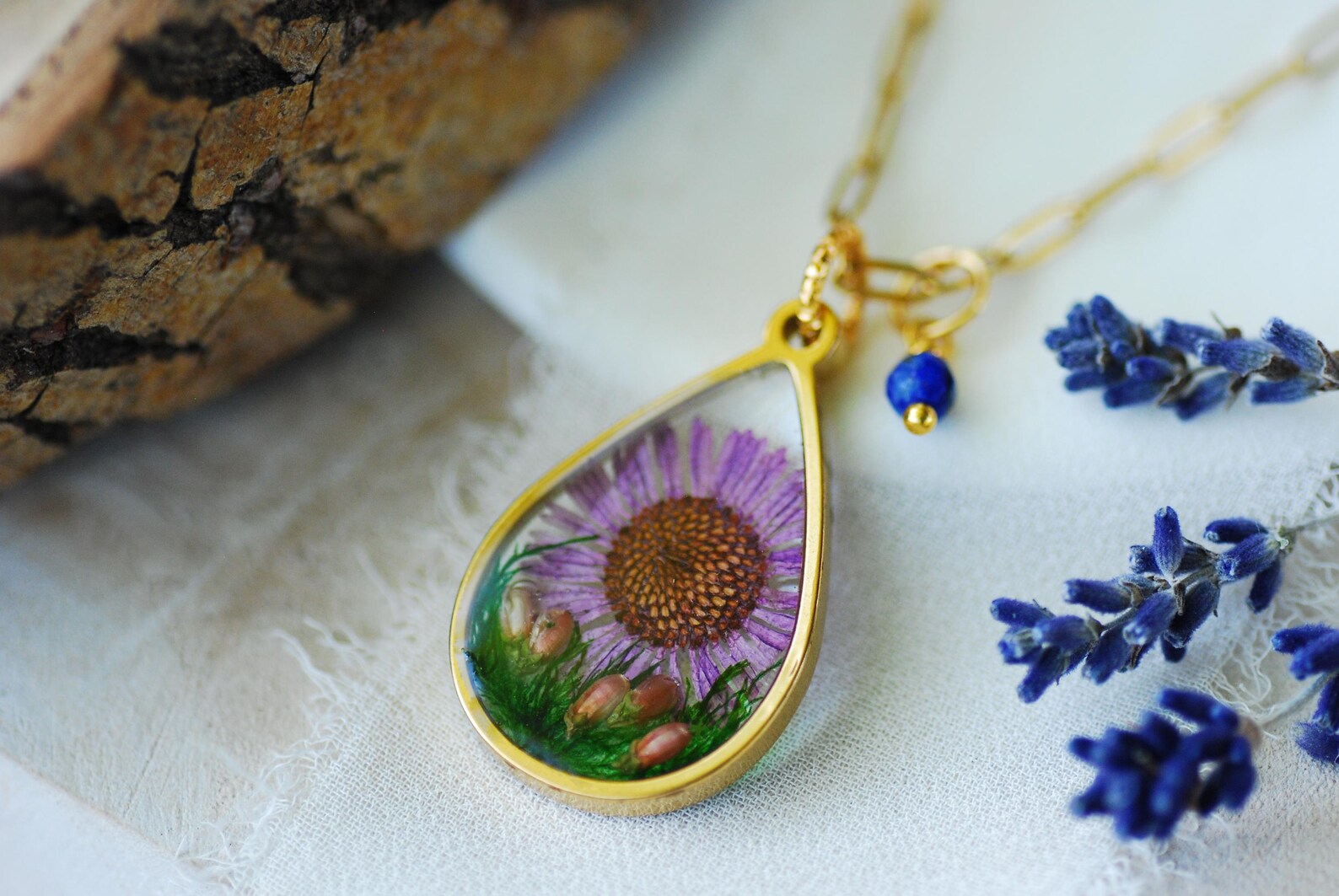 Botanical Resin Necklace - September Aster &amp; Lapis Pendant, photo 4