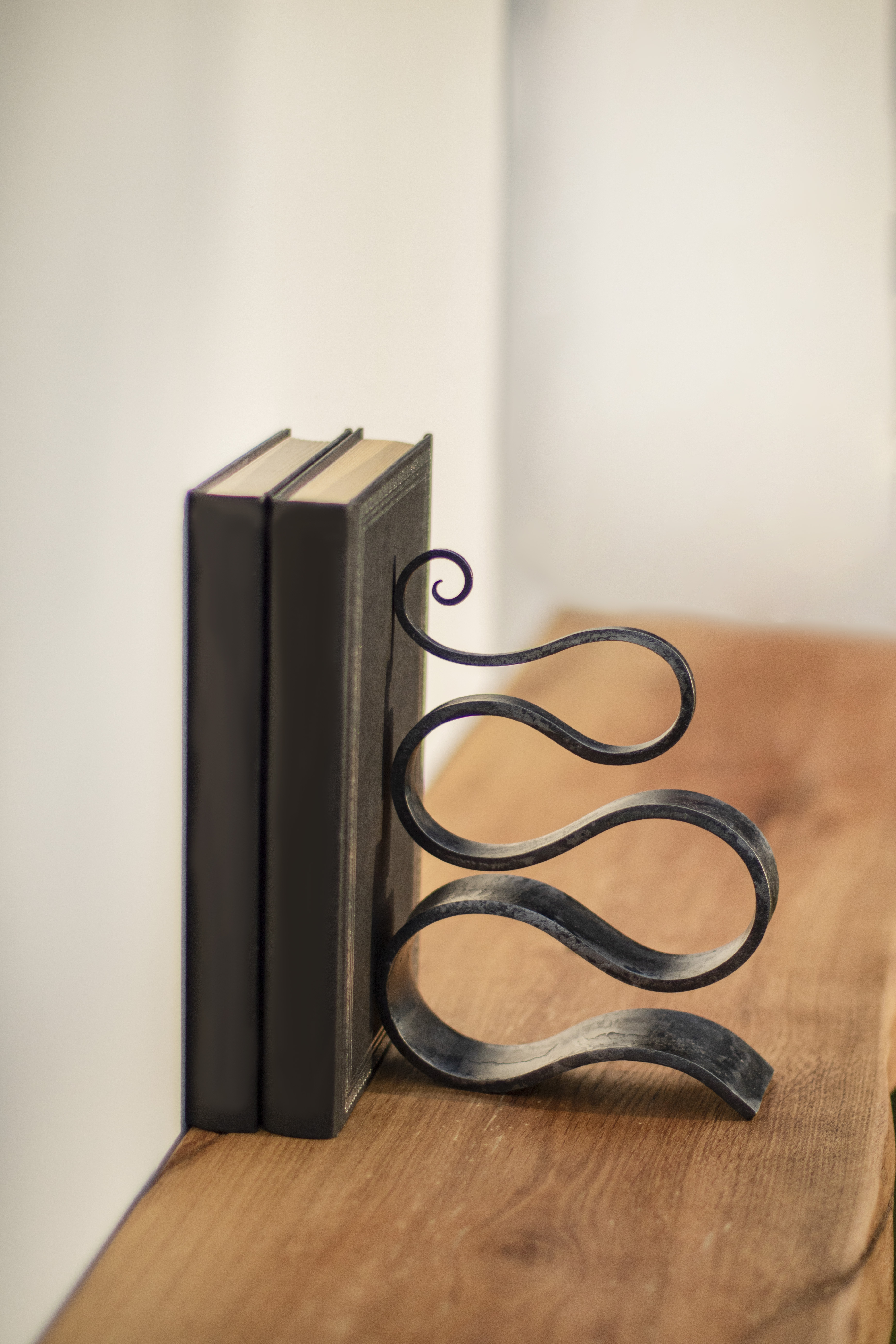 Hand forged wrought iron decorative bookends, photo 4