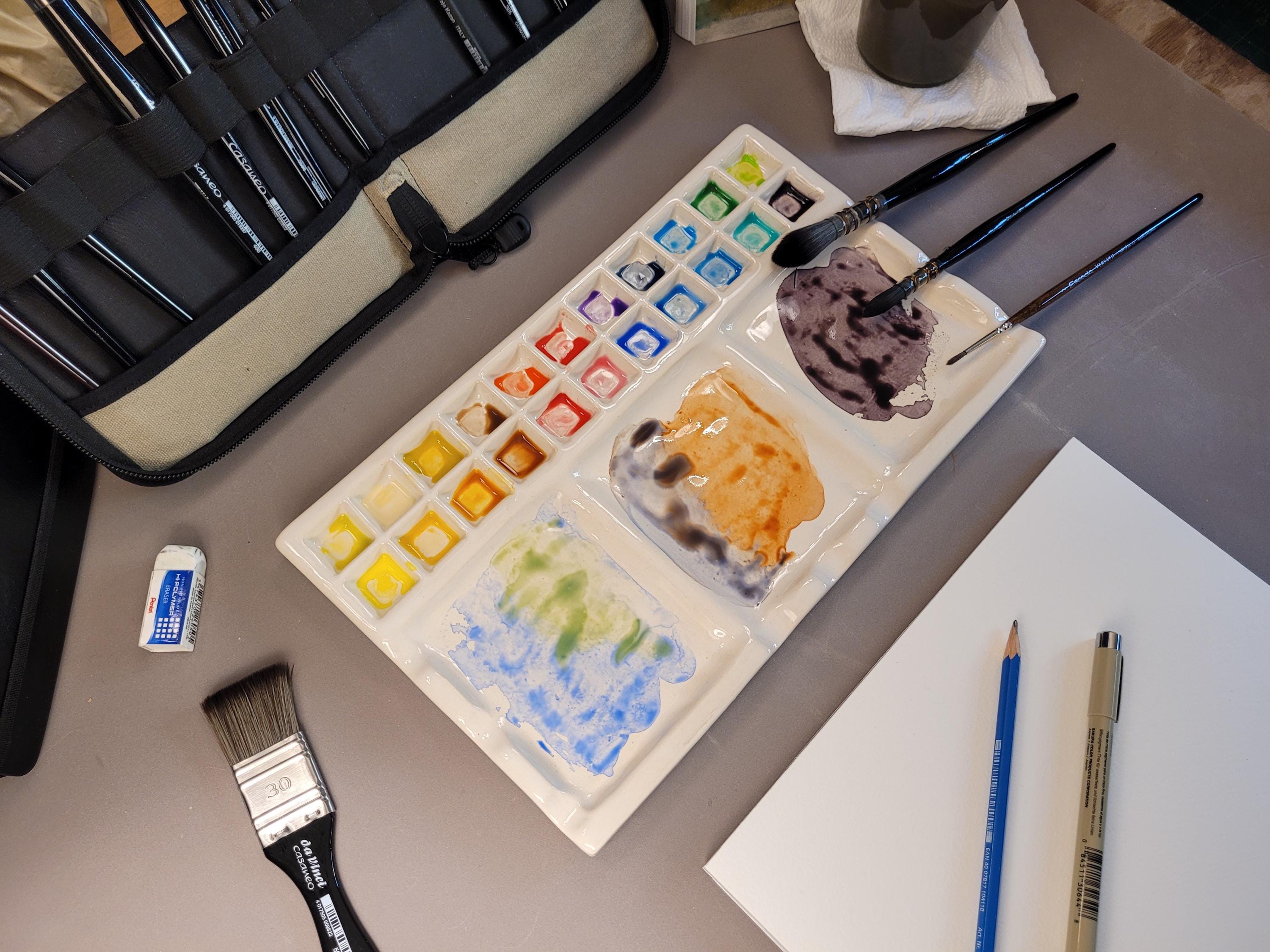 Large Studio Ceramic Palette with Lid - Handmade Stoneware, 22 Paint Wells, Large Segmented Mixing Area, 9 Integrated Brush Holders, photo 3