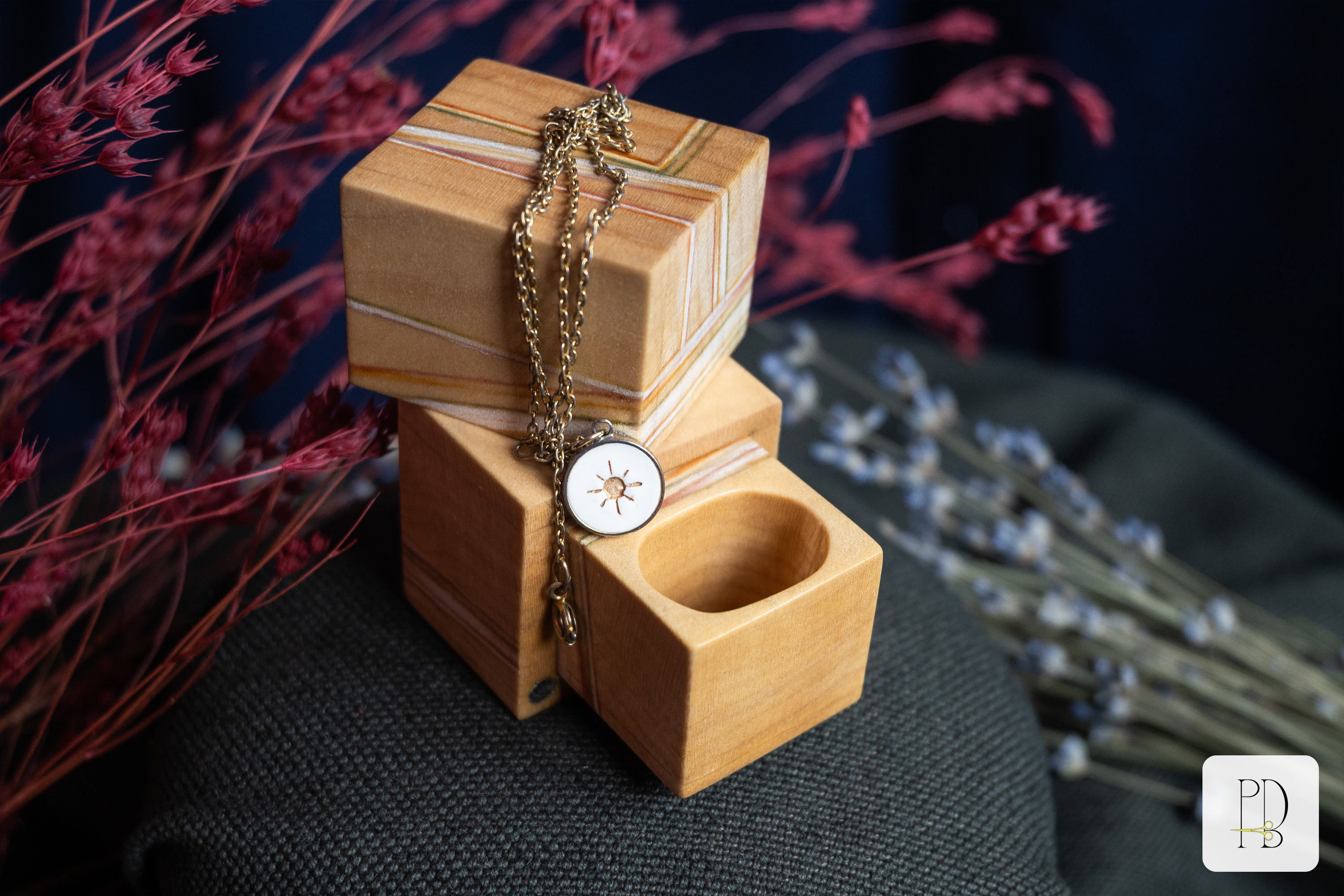 Natural maple wood jewelry box with a hidden compartment, photo 6