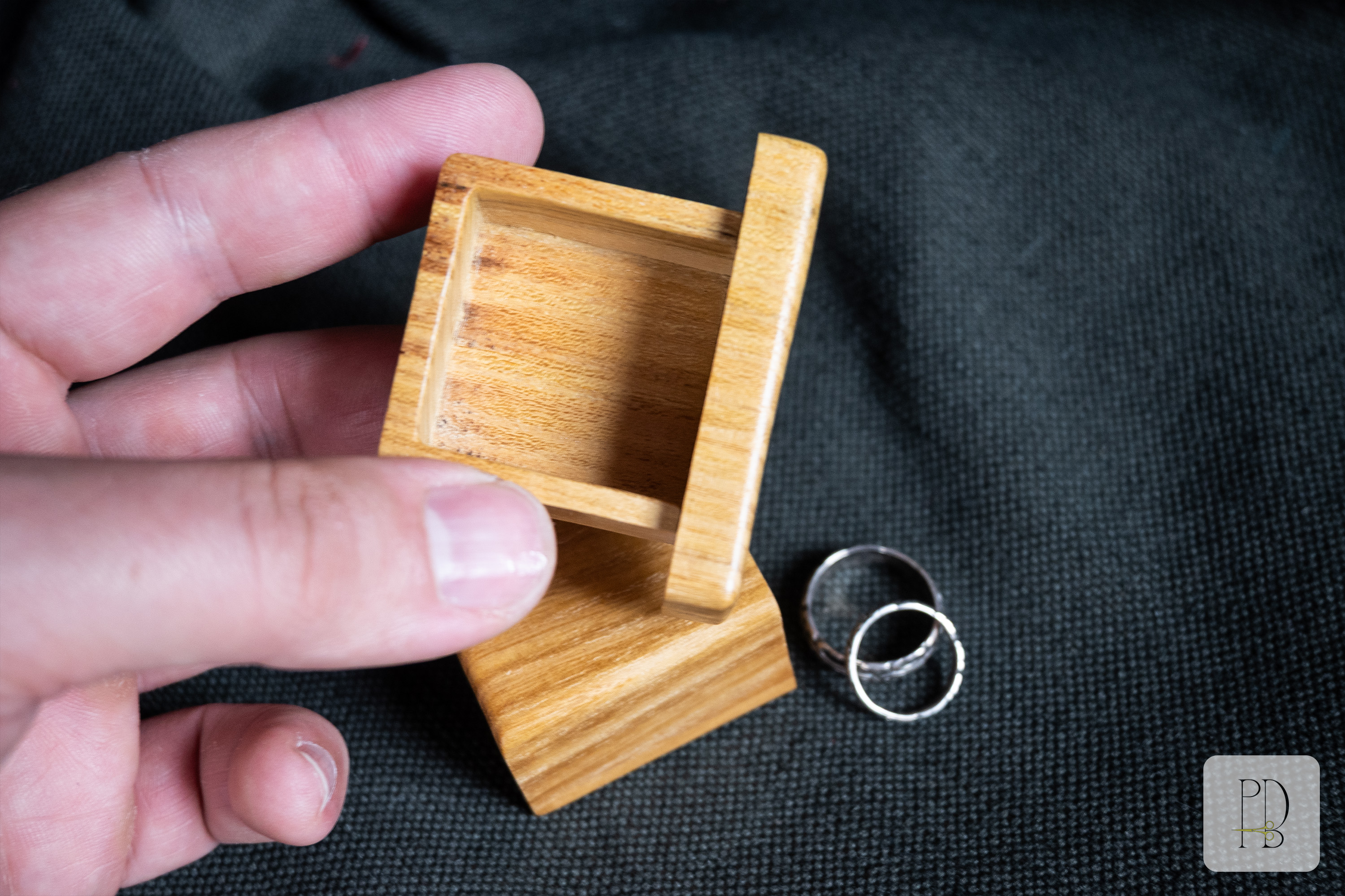 Handmade cottage core wooden box for rings, small jewelry and other precious gifts made out of mulberry, photo 3