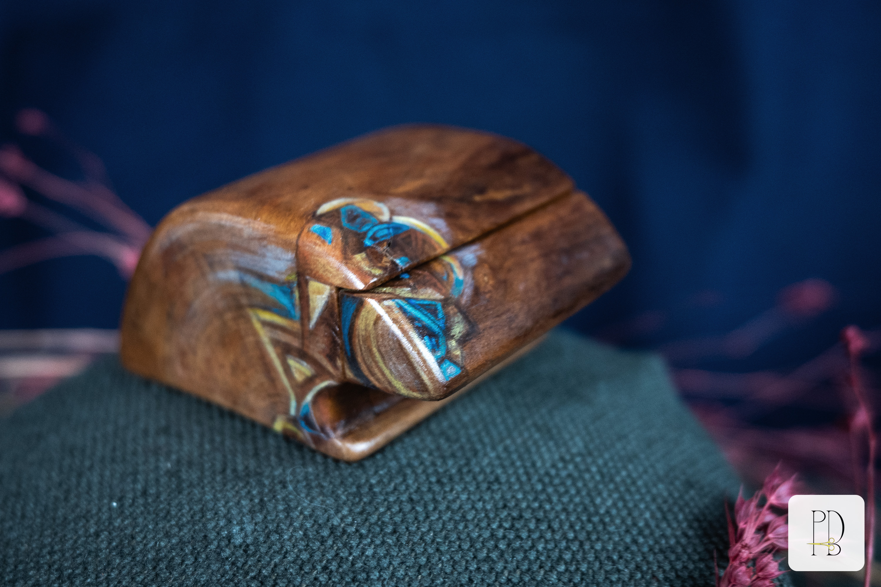 Tiny hipster drawer box for all the small things (like your wedding rings)., photo 3
