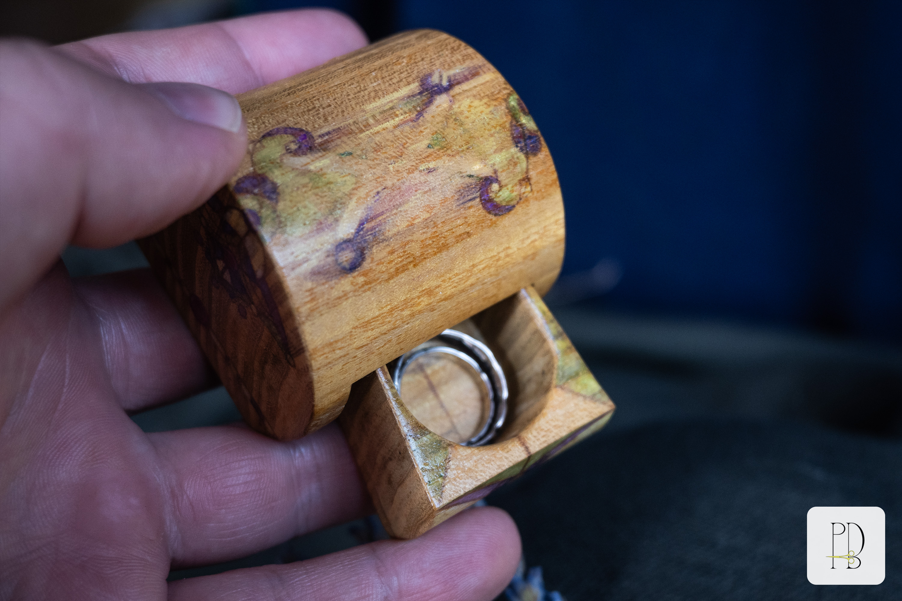Tiny painted wooden box for all the small things (like your wedding rings)., photo 5