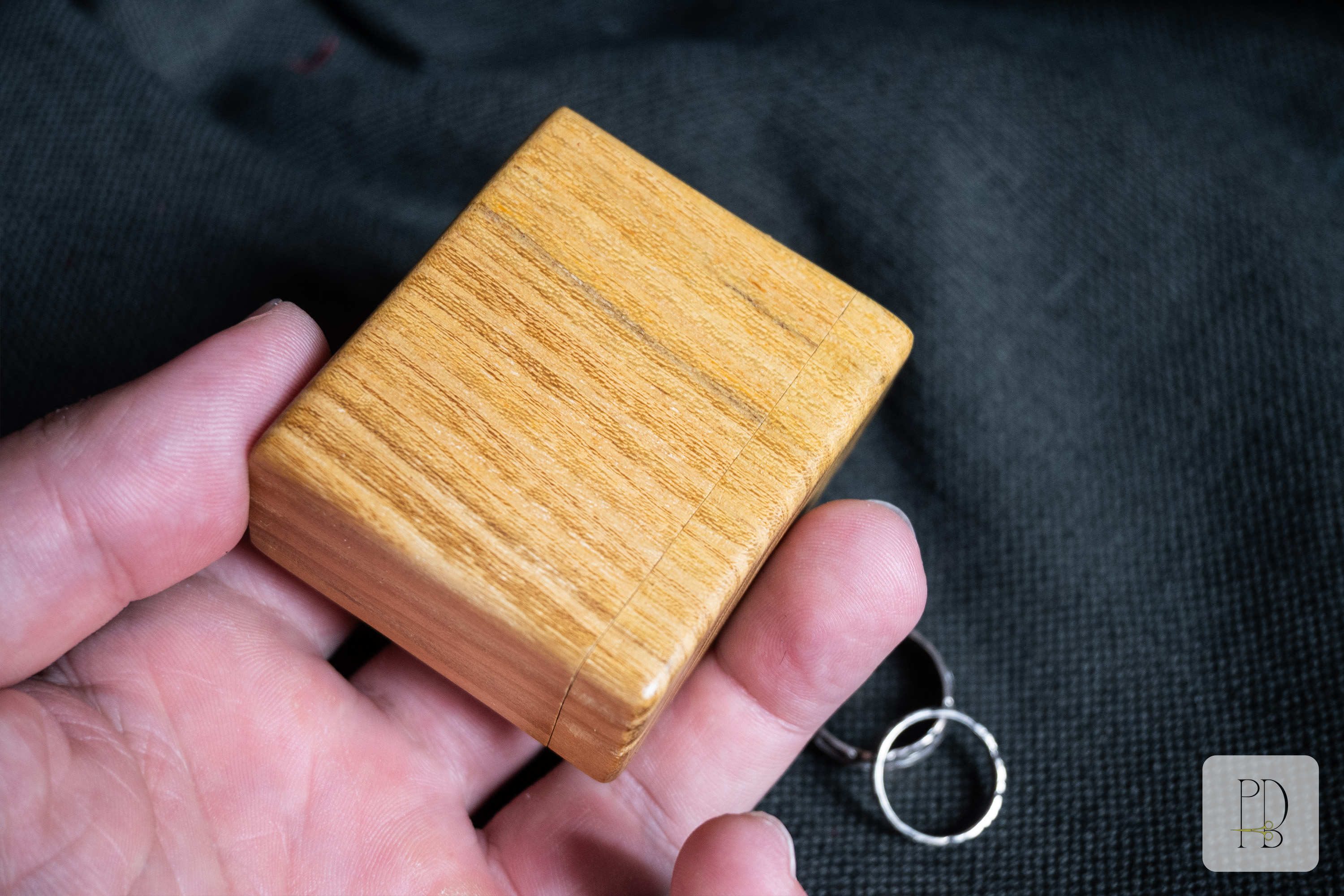 Handmade cottage core wooden box for rings, small jewelry and other precious gifts made out of mulberry, photo 6