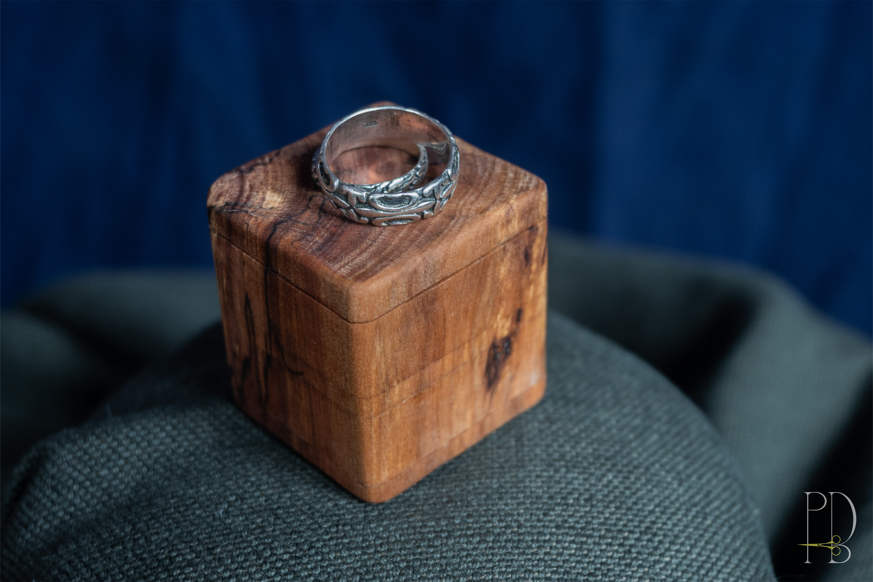 Two Compartment Handmade Rustic wooden Box for small rings, jewelry and gifts, photo 2
