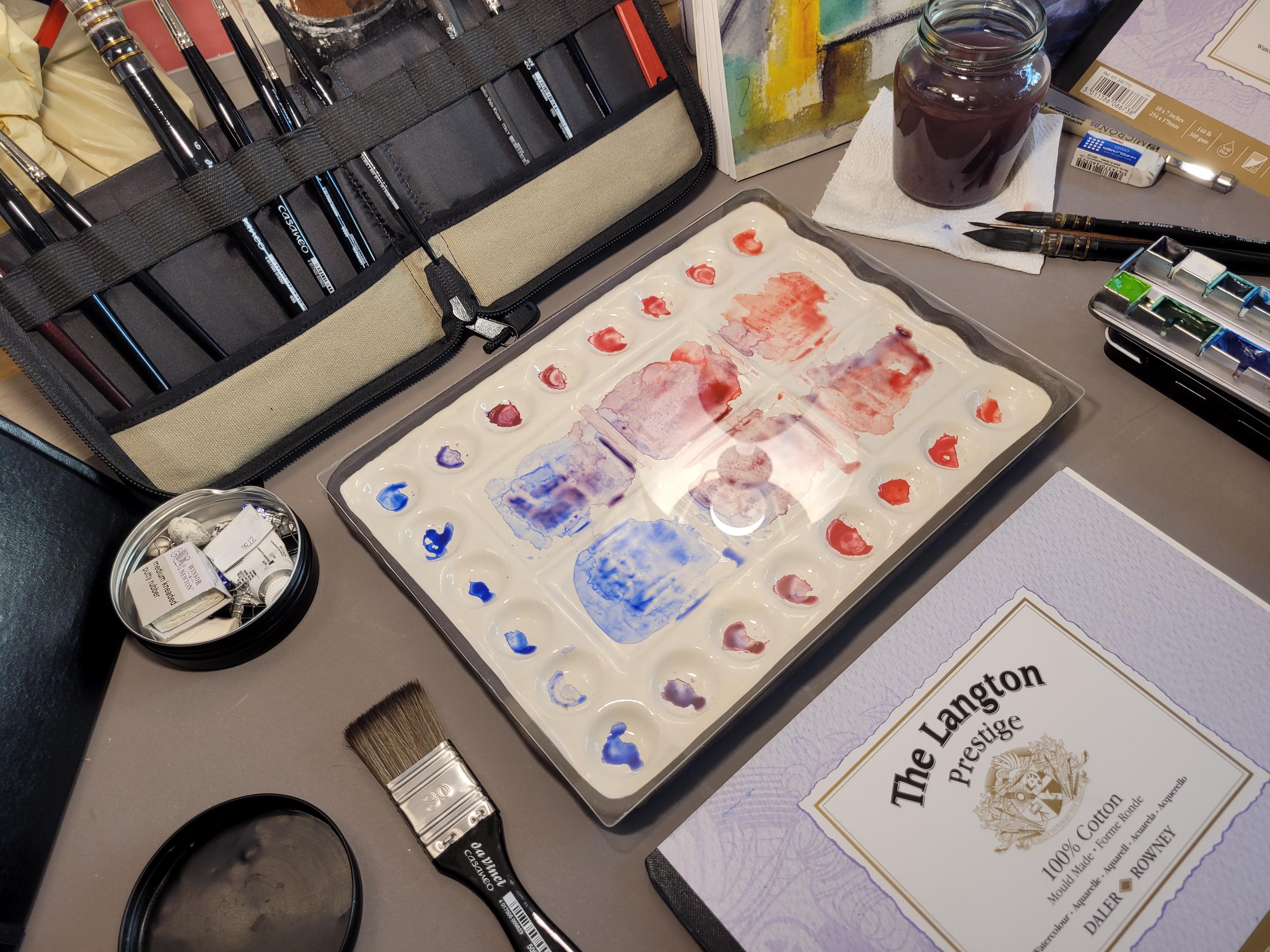 Large Studio Ceramic Palette – Handmade Stoneware with Acrylic Lid, 20 Paint Wells, 6 Large Mixing Wells, 4 integrated Brush Rests, photo 5