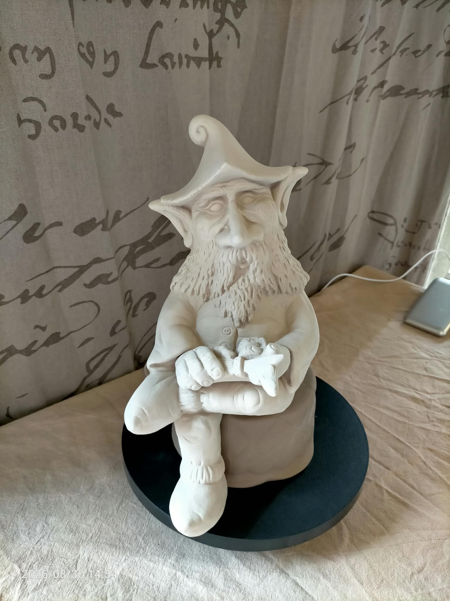 Whittler Gnome Unfinished Ceramic Bisque Ready to Paint, photo 5
