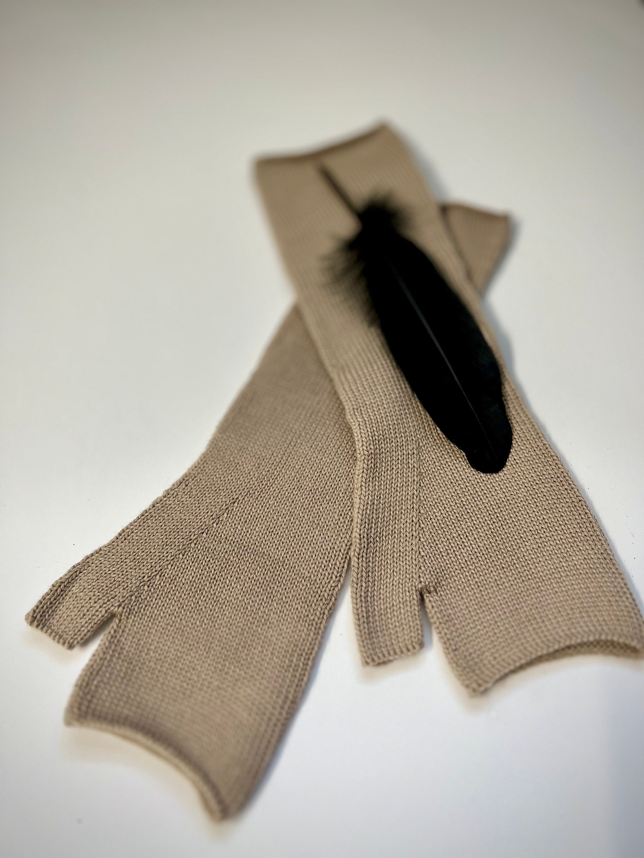 Pure Cashmere Fingerless Gloves - Seamless Unisex Wrist Warmers, separated thumb, photo 3