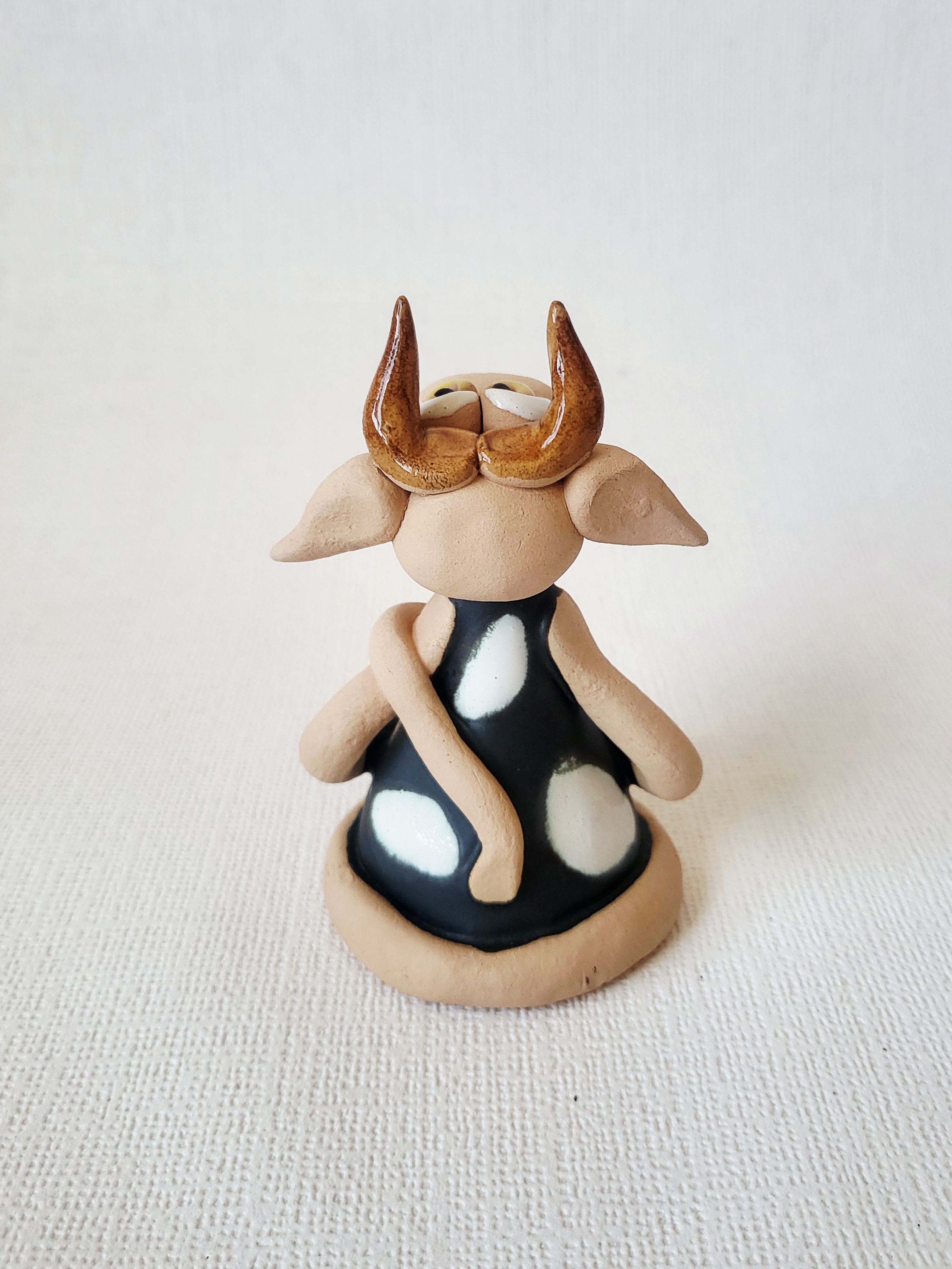 Handmade Ceramic Cow Incense Holder – Funny Farm Animal Incense Burner, photo 5