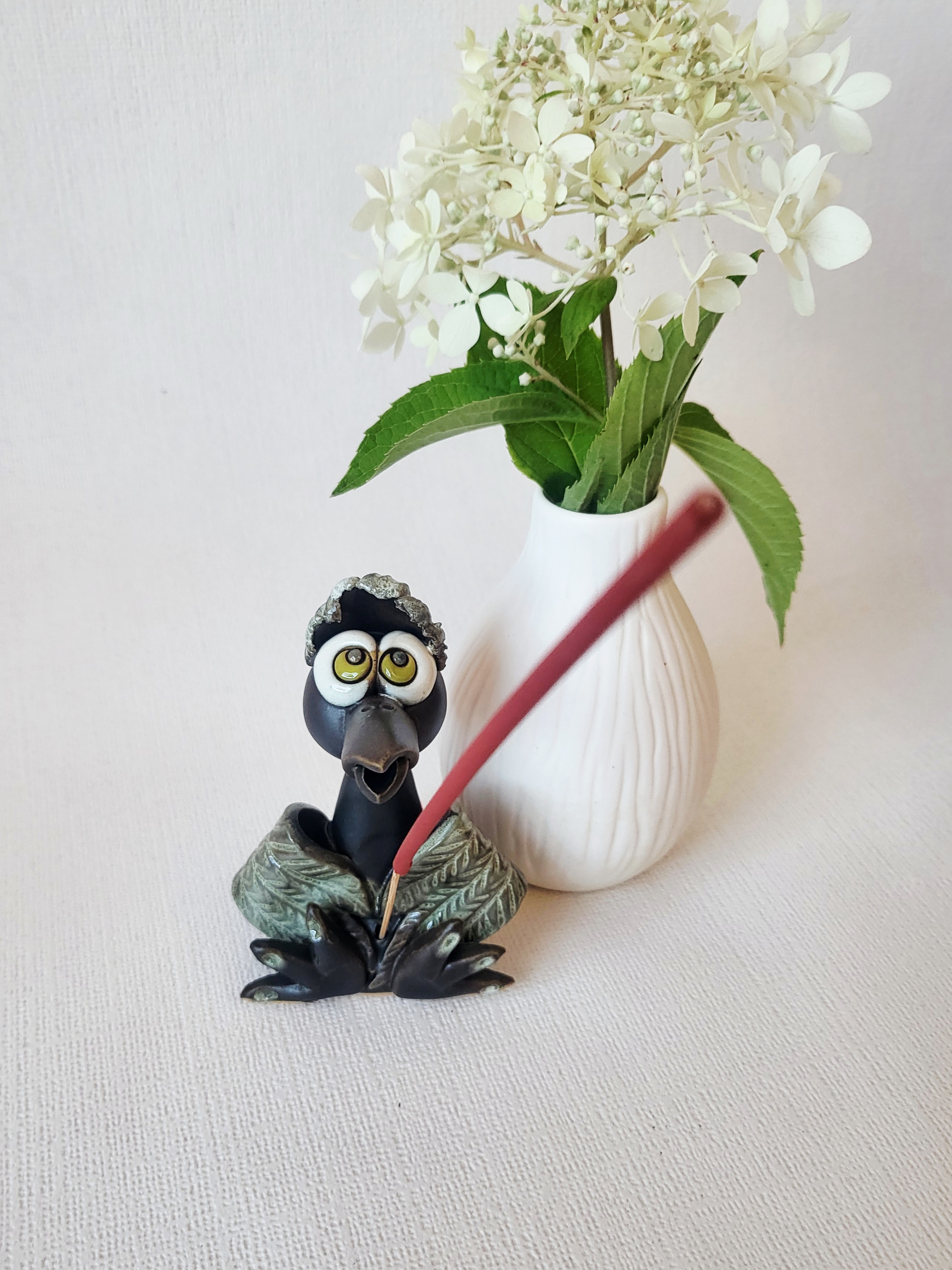 Crow – Handmade Ceramic Incense Holder