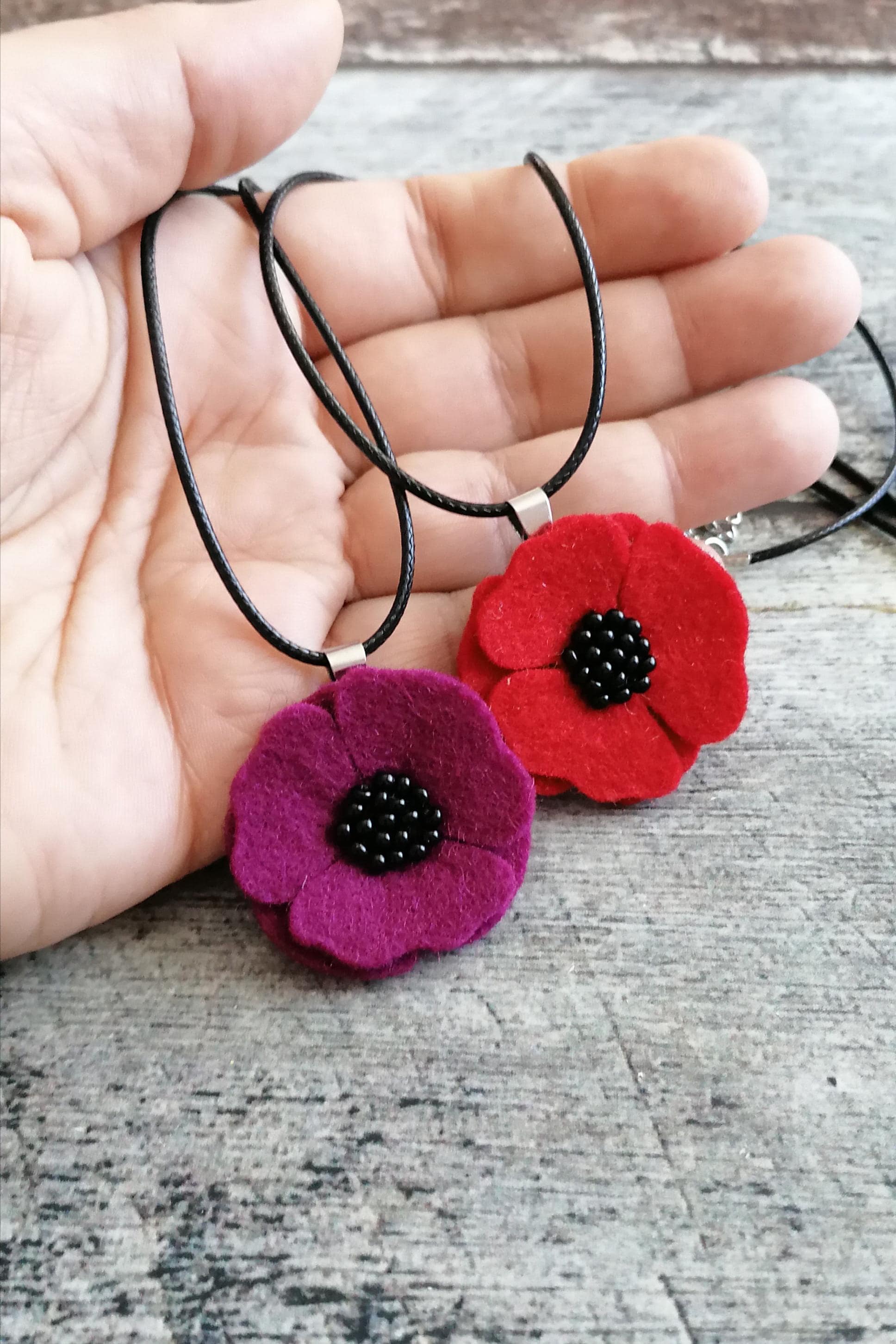 Red poppy Drop necklace, earrings and brooch, Wool felt flowers, Bohemian style