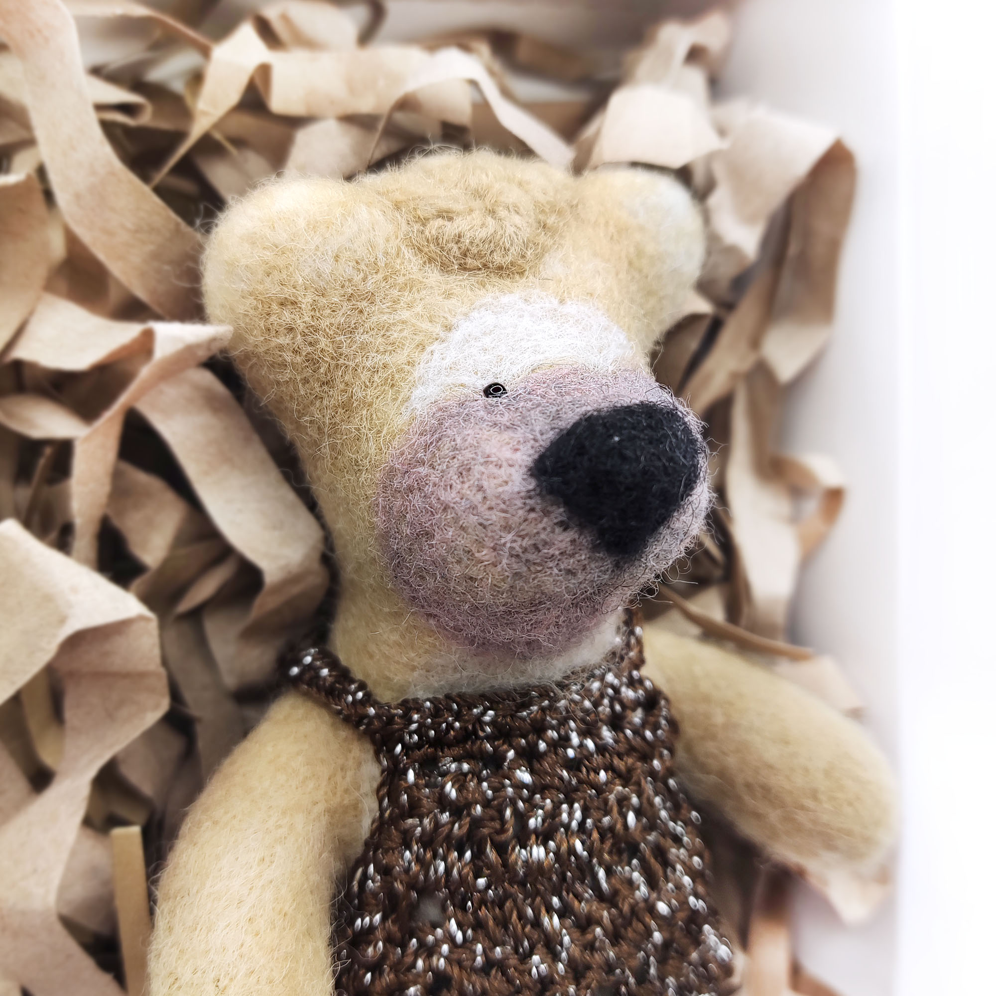 Handmade Teddy Bear in Jeans, Felted from Natural Wool - Soft Toy, Home Decor, Unique Gift, photo 6