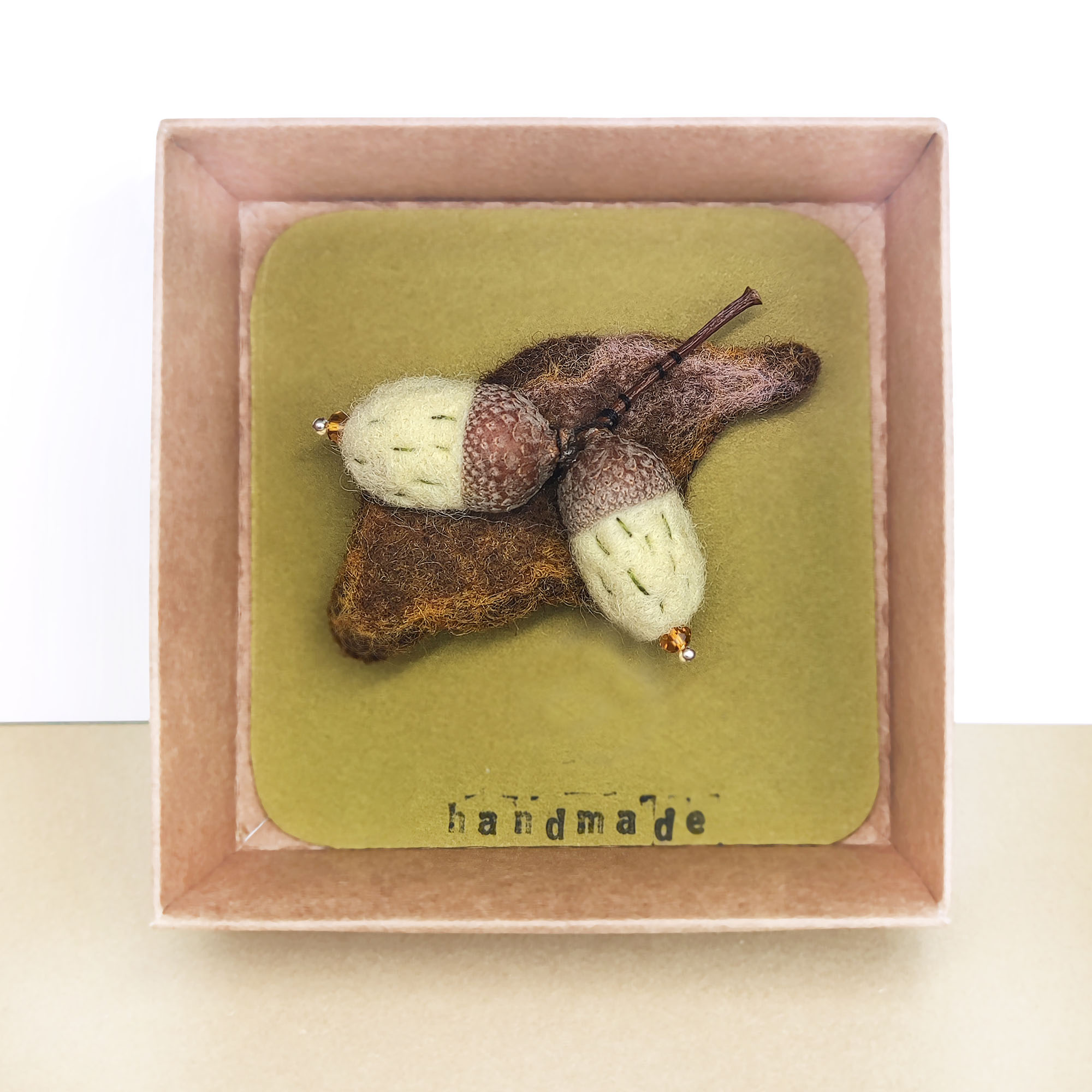 Handmade Acorn Brooch – A Little Piece of Autumn, photo 4