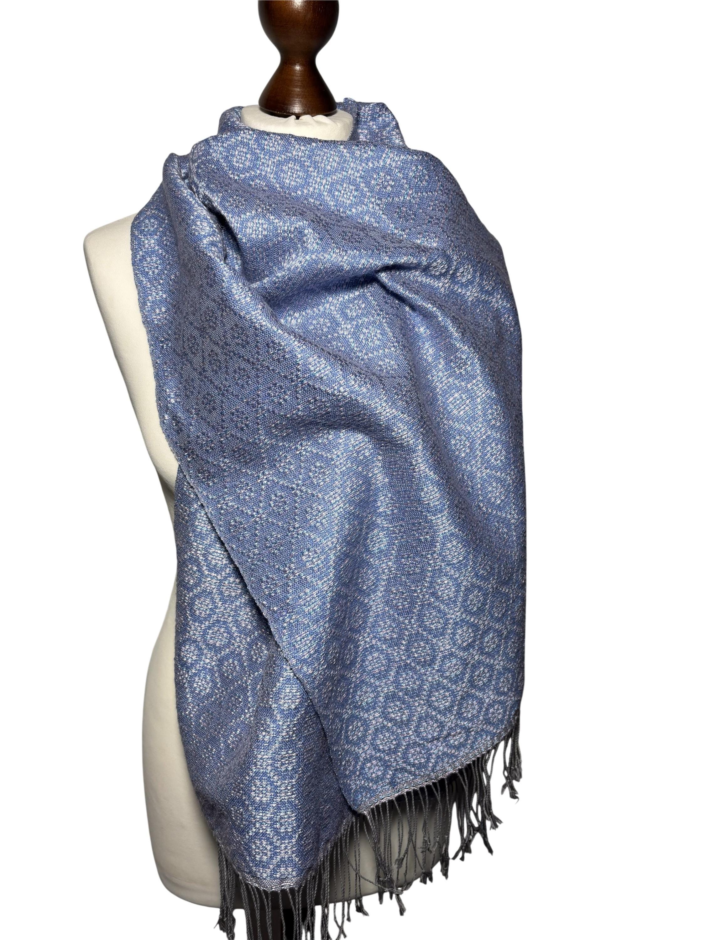 Personizable Cornflower Blue Handwoven Silk Shawl – Oversized Silk Blanket Scarf & Luxury Wrap, photo 2