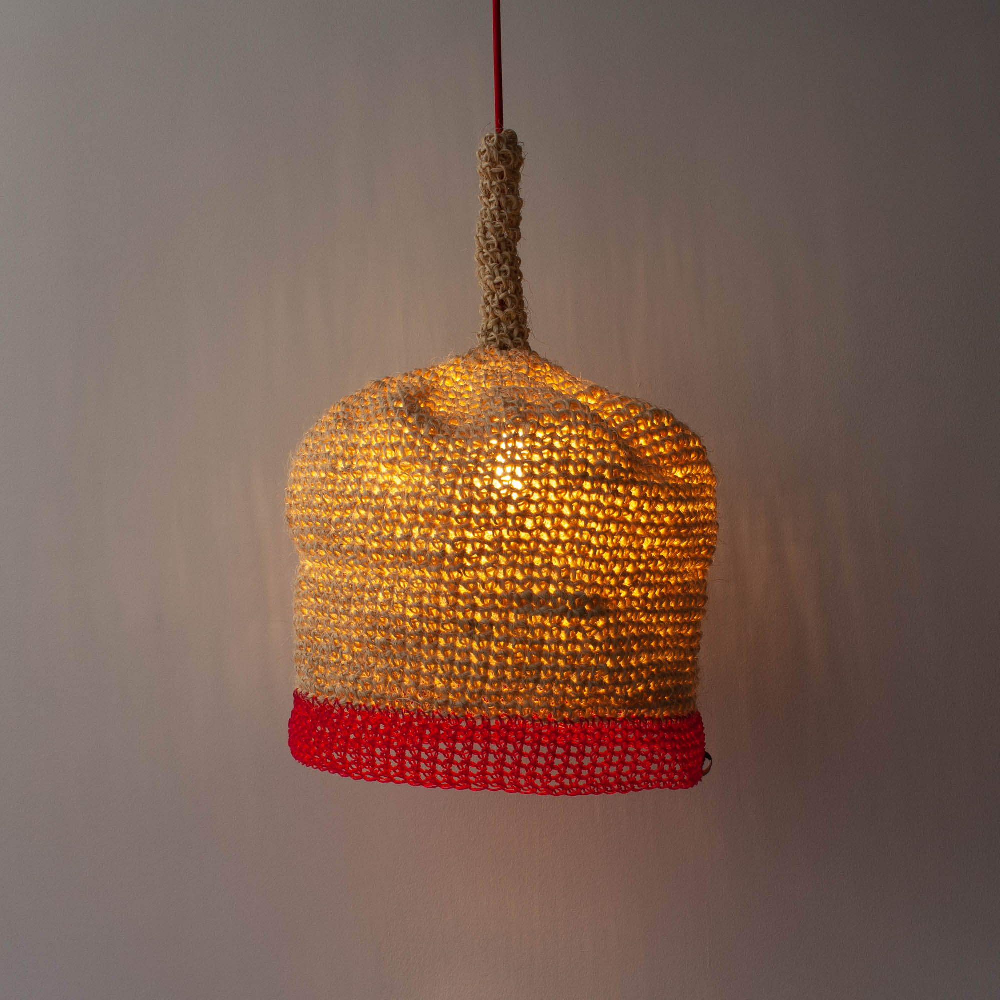 Large Rope Pendant Lamp – Red