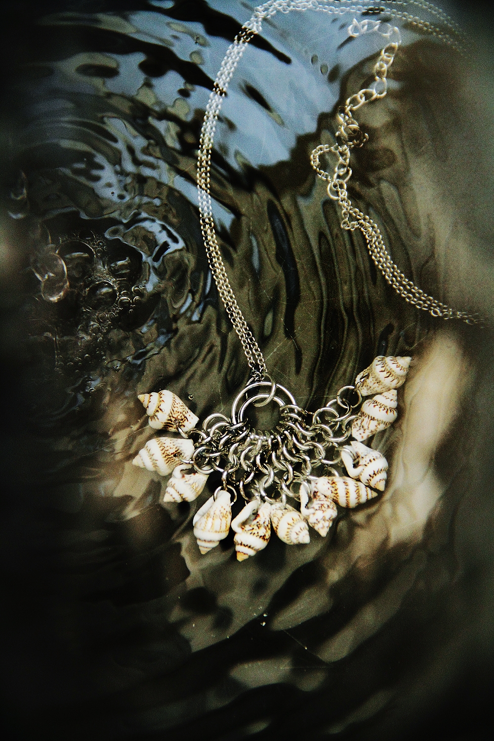 Tidal Echo Shell Statement Necklace, photo 4