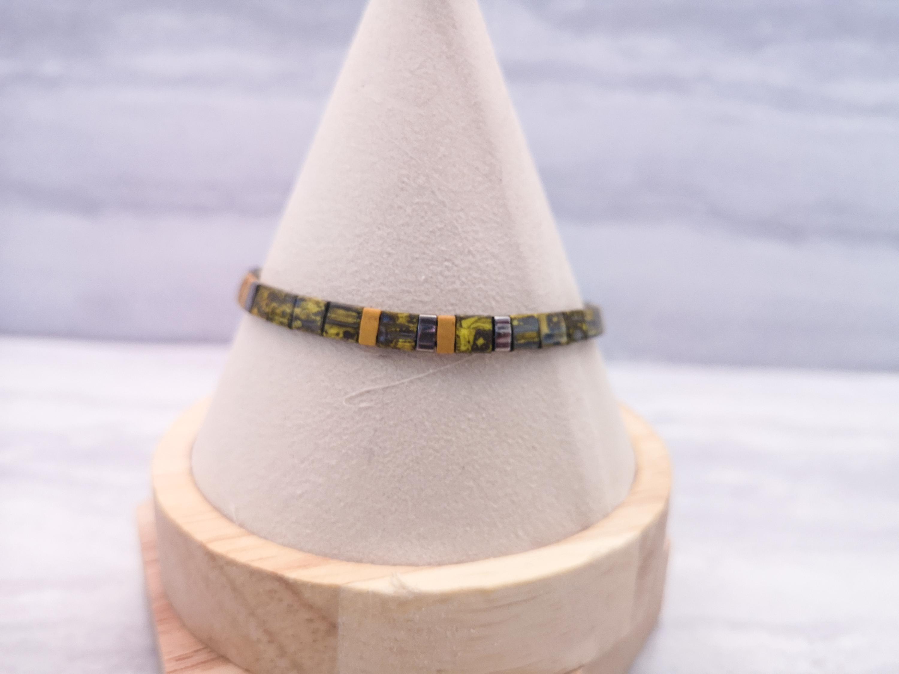 Beaded bracelet, unisex green glass beads bracelet, photo 4