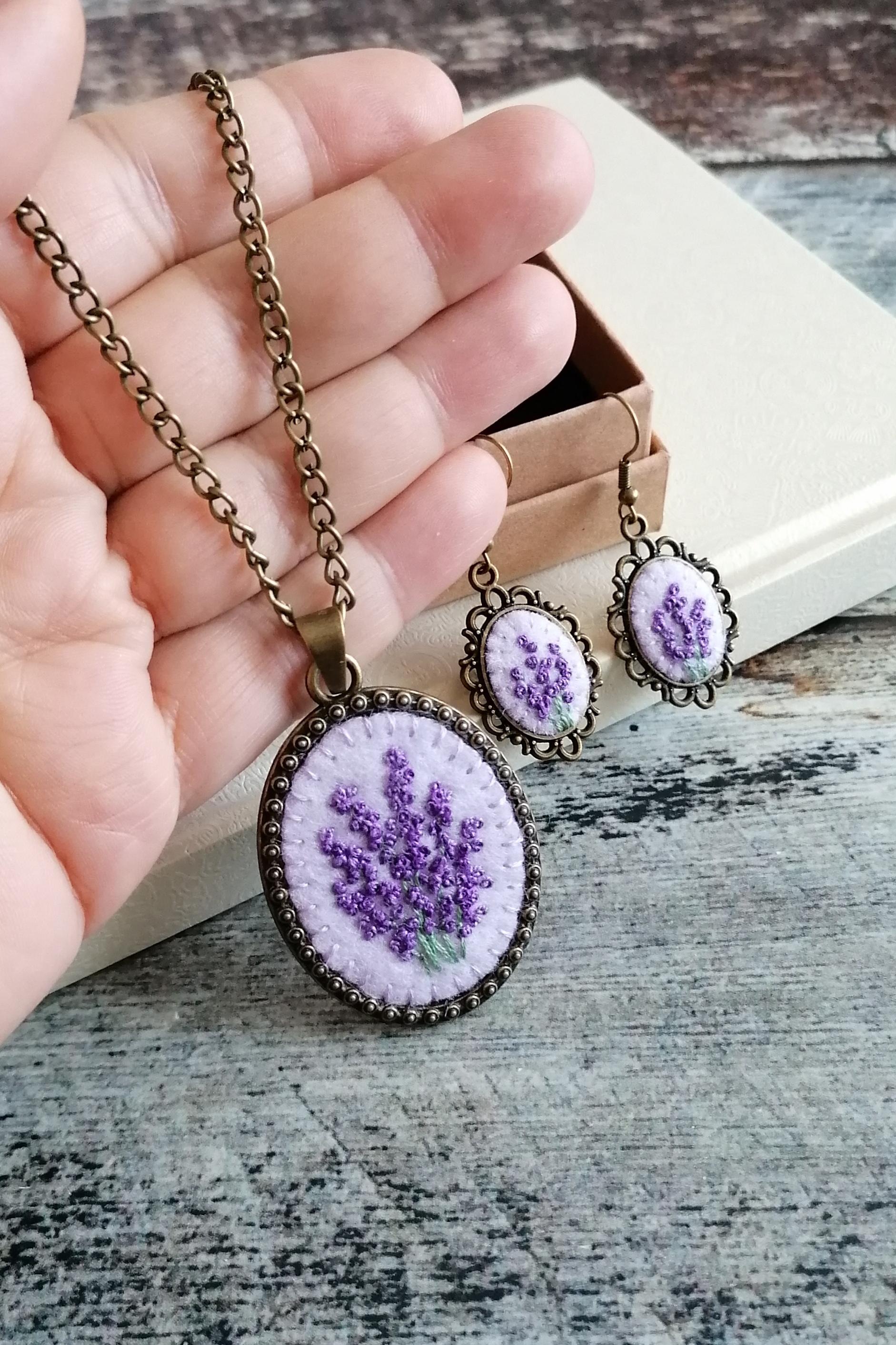 Lavender Hand Embroidered Pendant, Purple Flower Necklace or a set with earrings, Botanical gift, photo 4