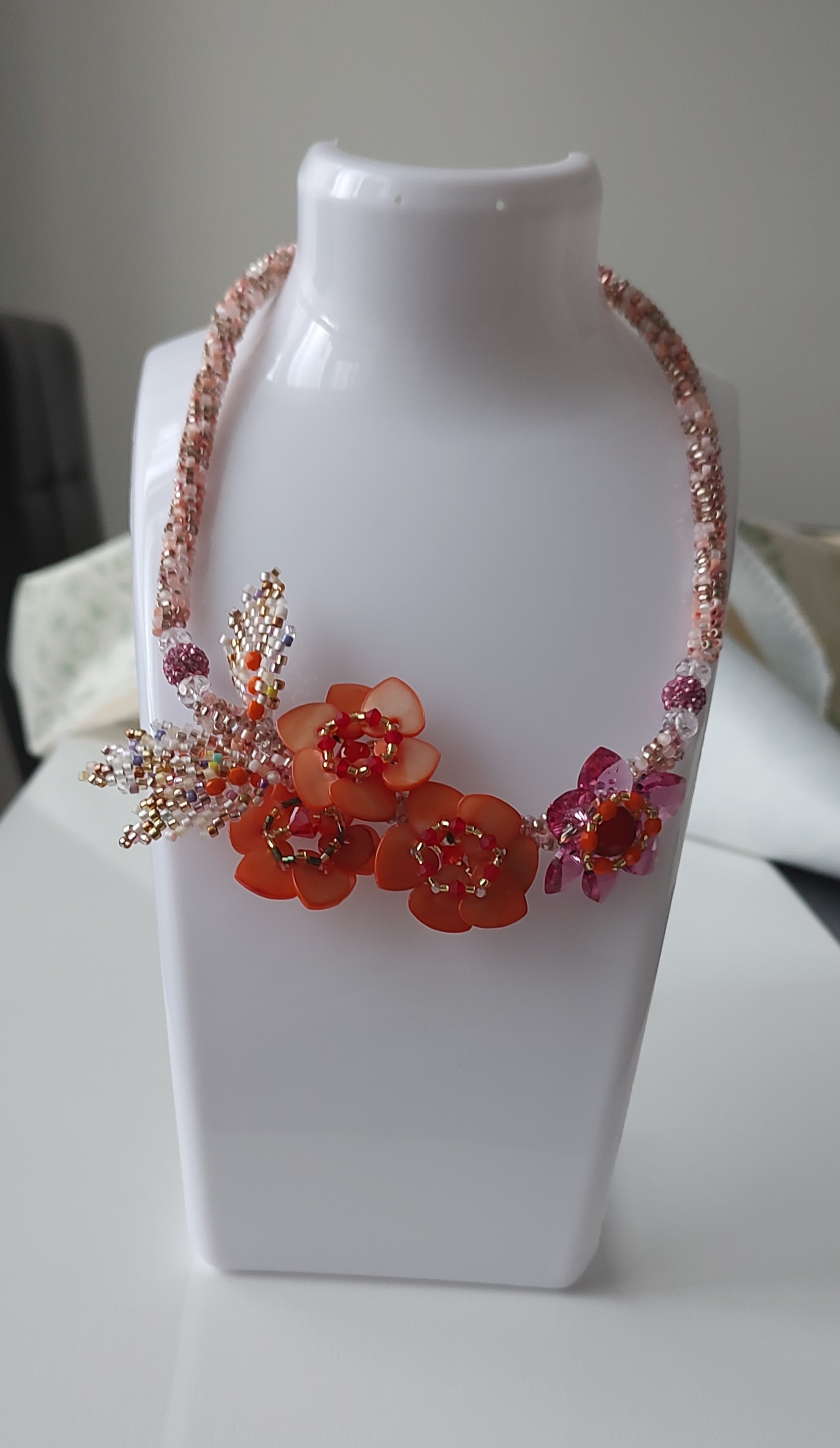 Orange Coral Flower Necklace, Pink Crystal Statement, Mother Of Pearl Jewelry, photo 2