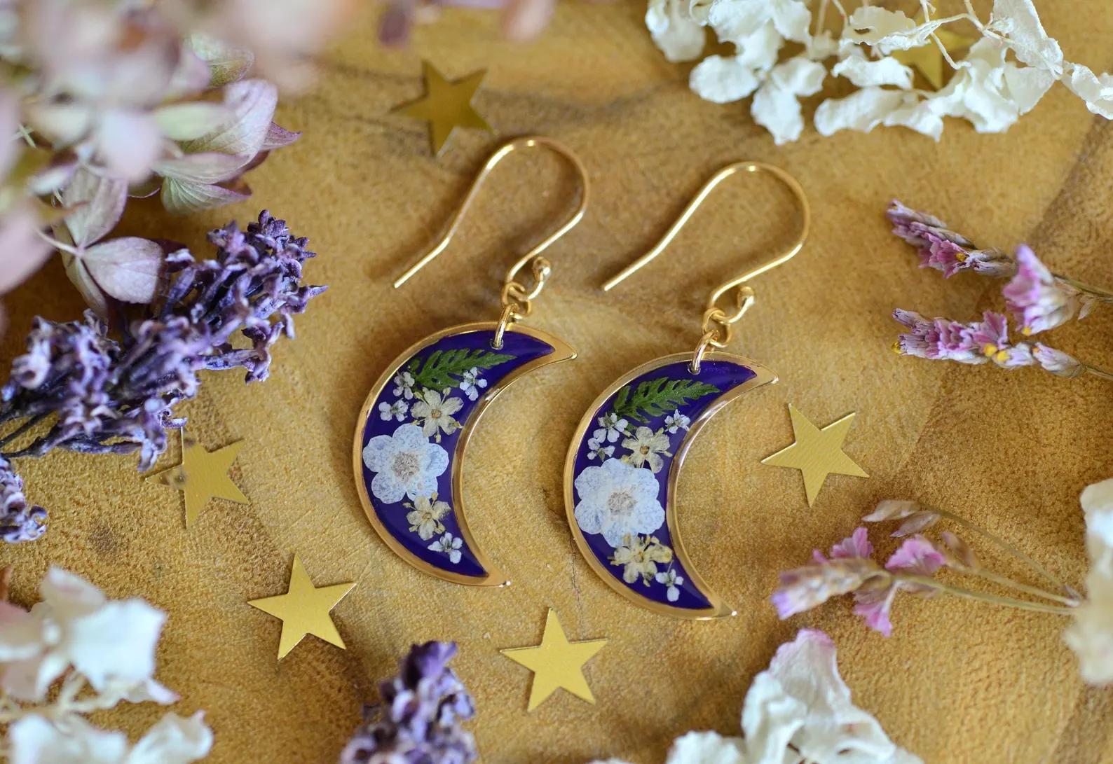 Botanical Resin Earrings - Celestial Moon Wildflower Hooks, photo 5