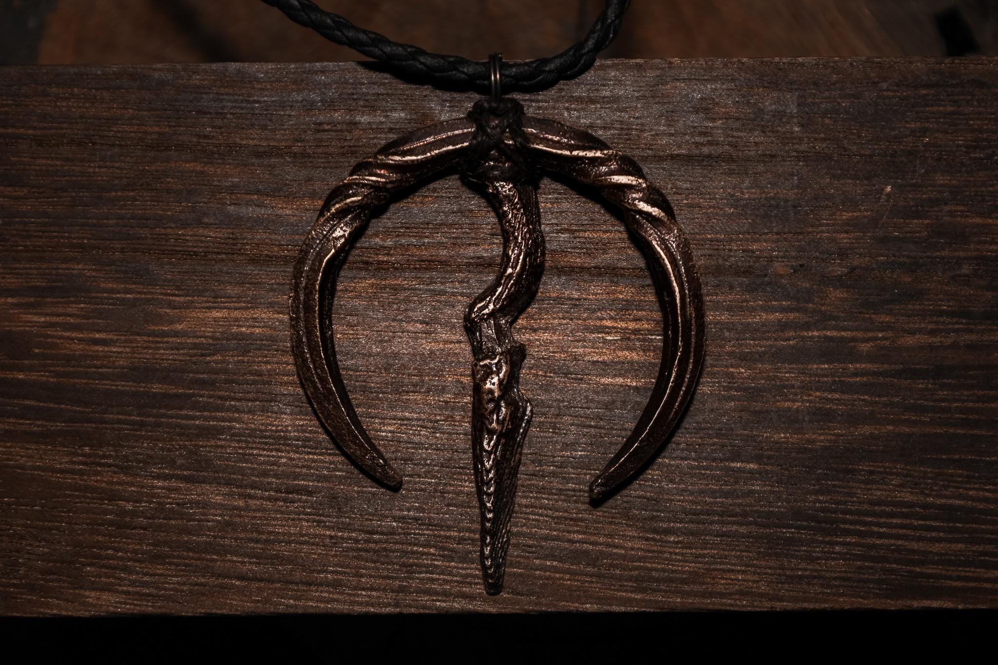 Moon Presence Bronze Pendant, Dark Fantasy Talisman, photo 2