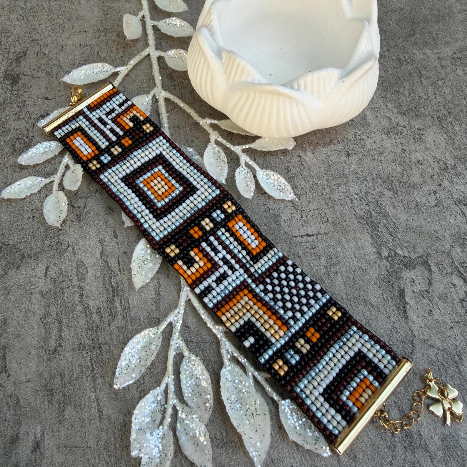 Ethnic inspiration beaded bracelet, photo 2