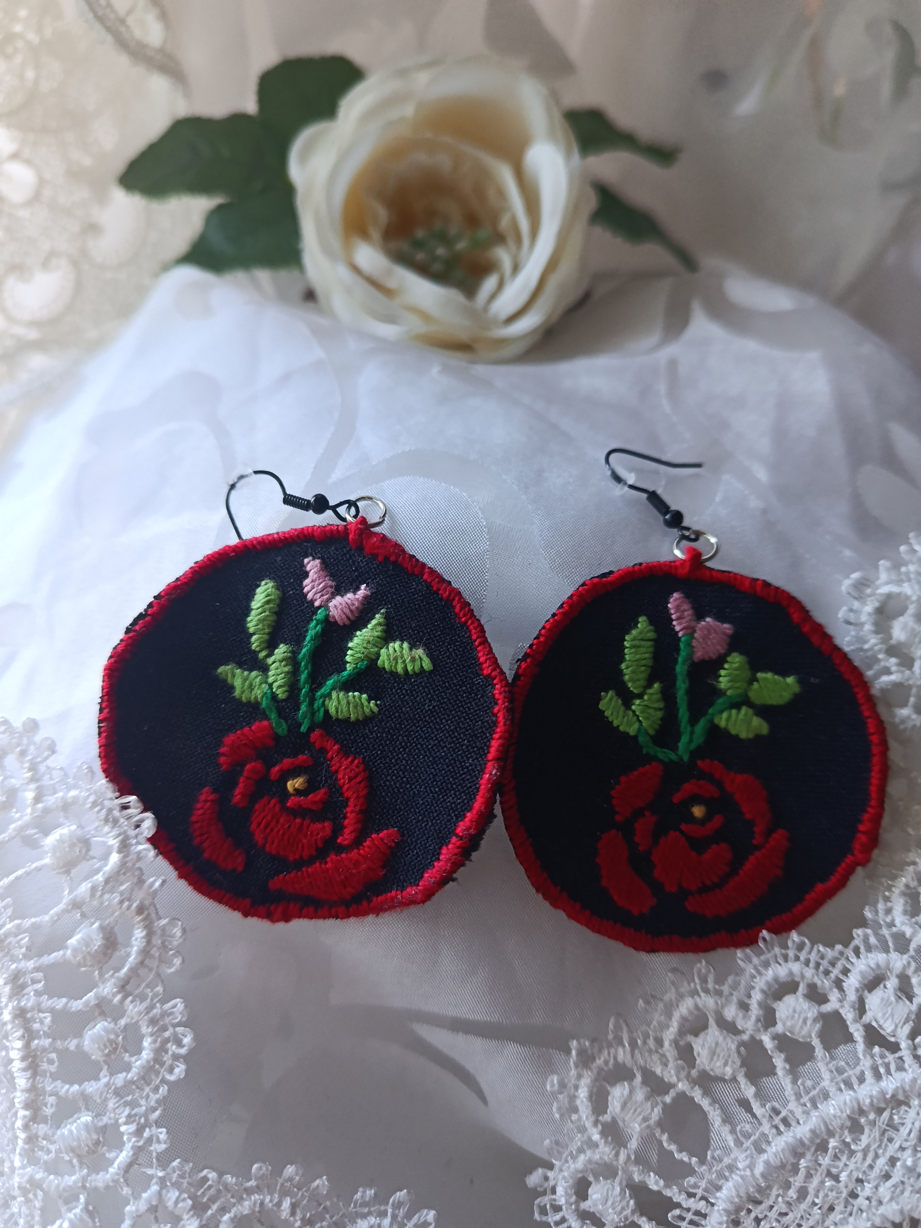 Handcrafted Embroidered Rose Earrings – Hungarian Folk Art Inspired Dangle Earrings