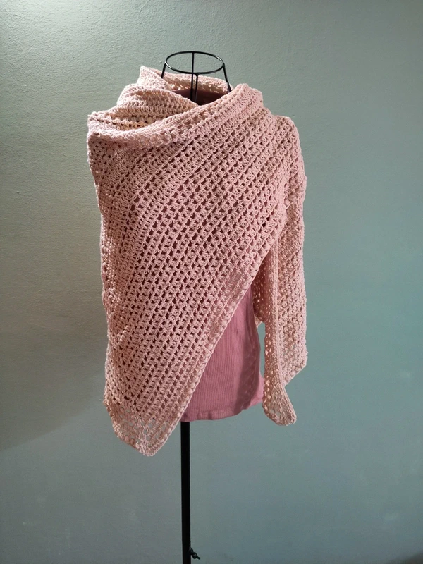 Beige Crocheted Boho Triangle Shawl / Stola, photo 3