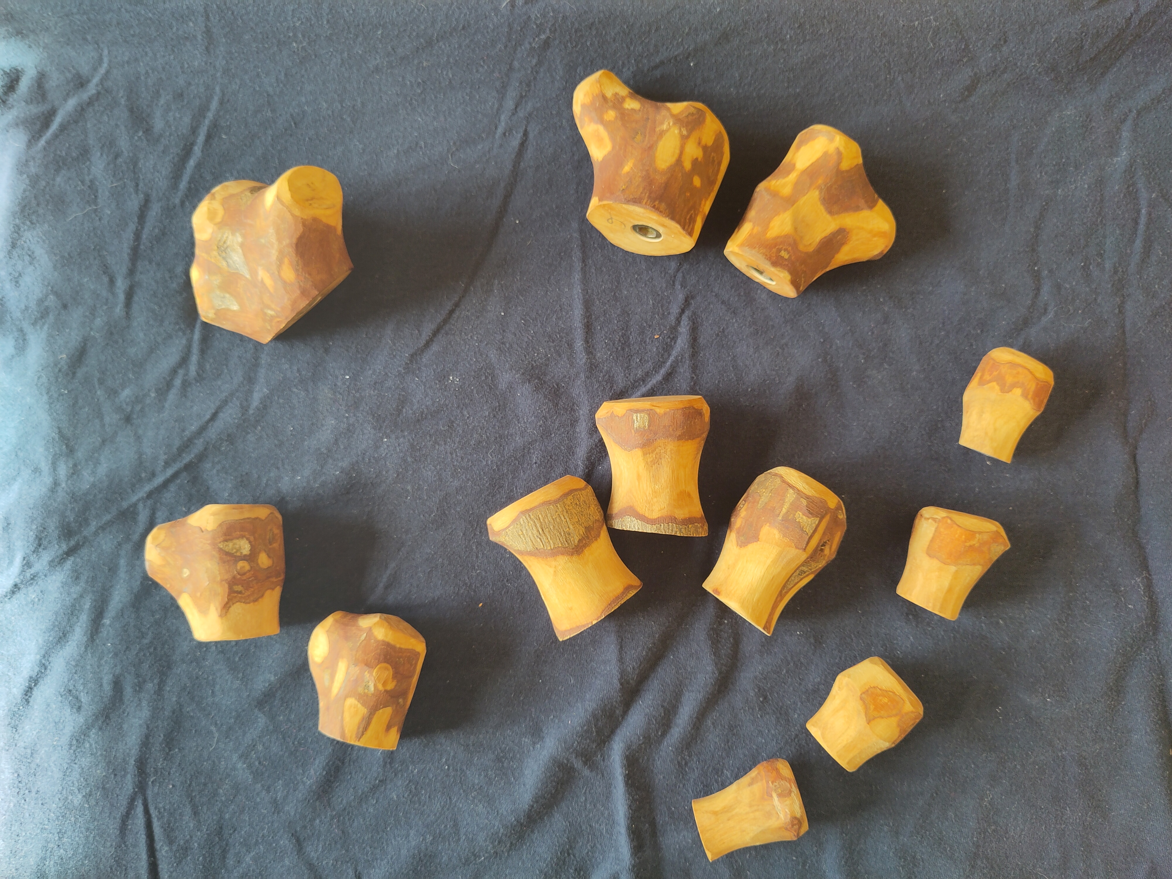 Handcrafted Olive Wood Door Knobs / Drawer Pulls – Unique Pieces, photo 2