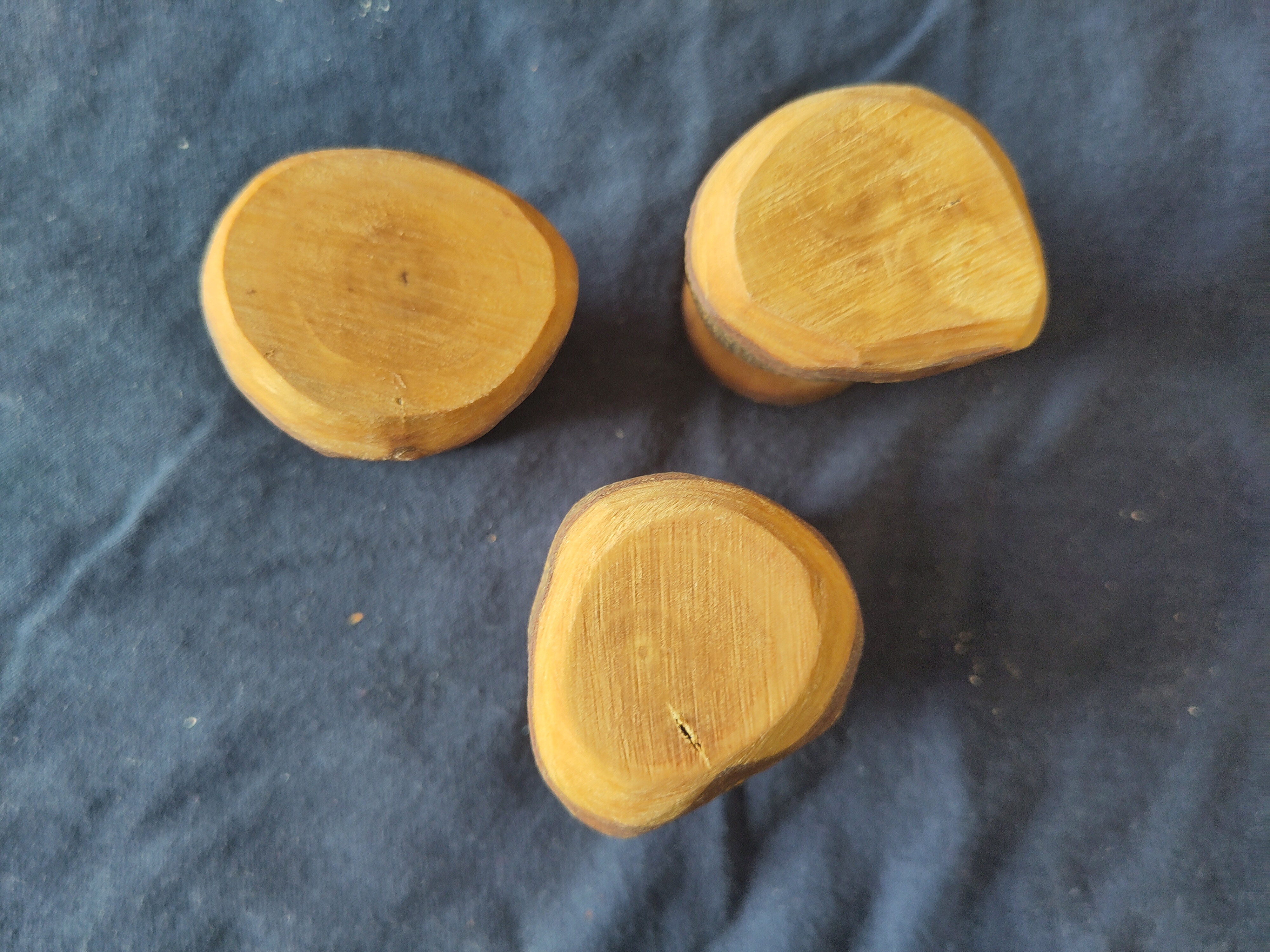 Handcrafted Olive Wood Door Knobs / Drawer Pulls – Unique Pieces, photo 3