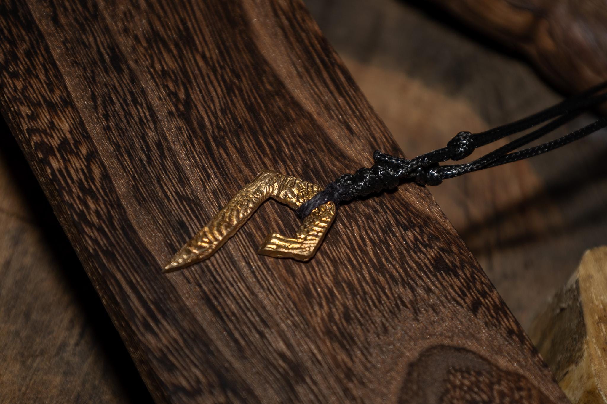 Focus - Handmade Bronze Pendant, Dark Fantasy Artifact, Talisman, photo 2