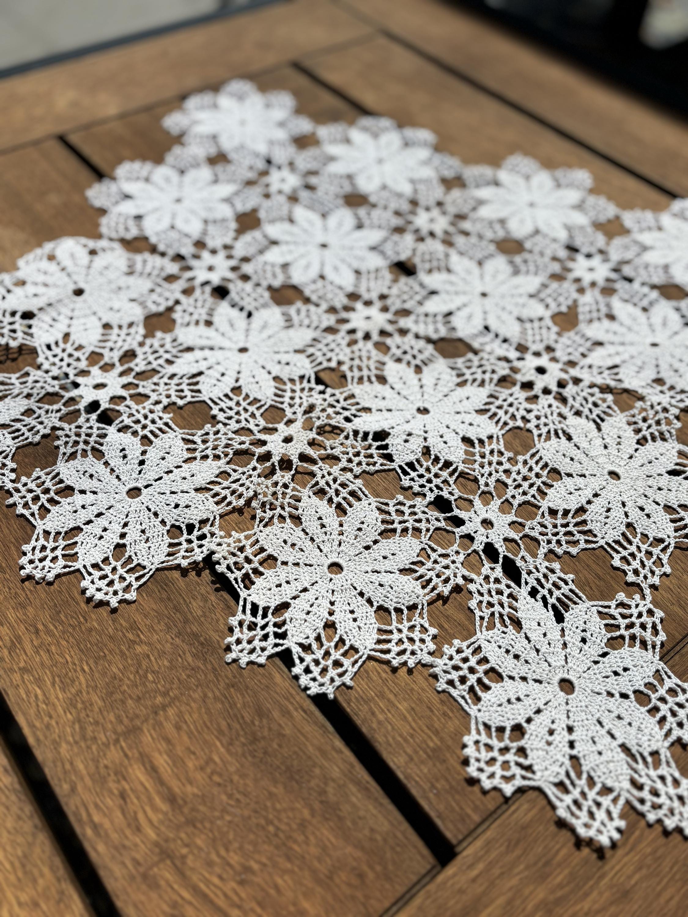 Handmade Crochet Floral Doily Centerpiece, White Cotton Lace (43x43 cm), photo 5