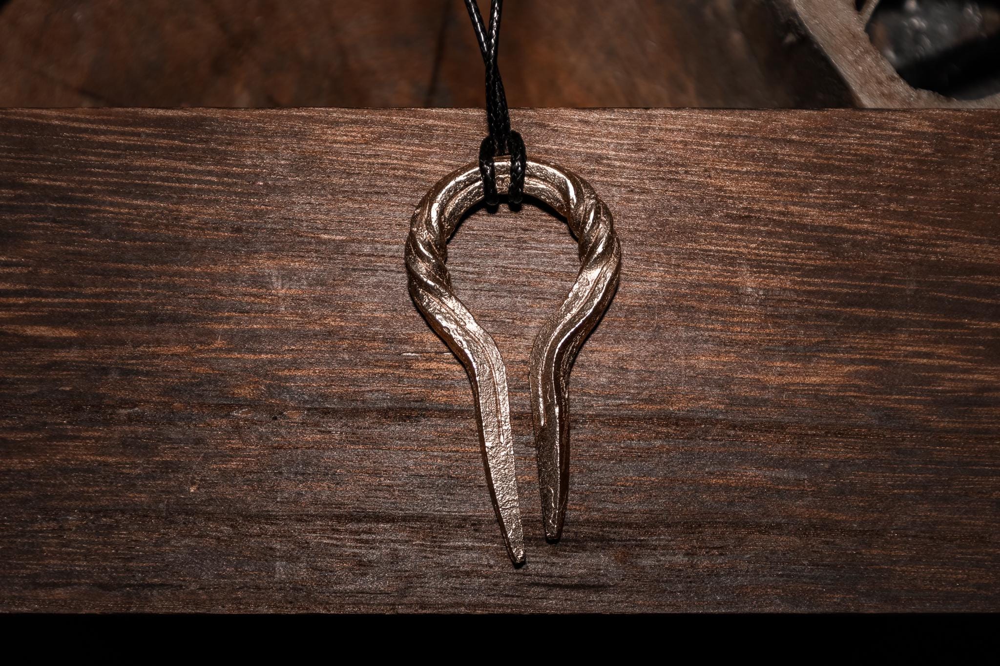 Hollow Sun - Bronze Talisman, Dark Fantasy pendant, photo 5
