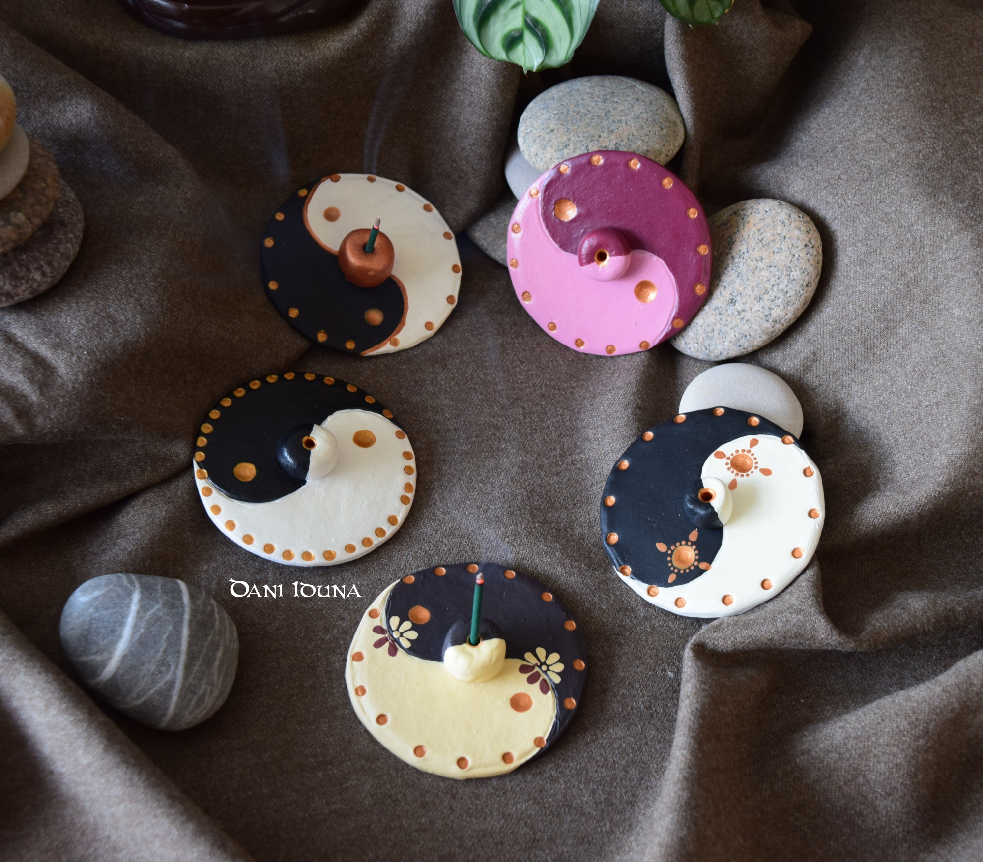 Yin Yang Incense Stick Holder | Colorful Clay Incense Holder | Gift Set – Meditation, Yoga, Decor