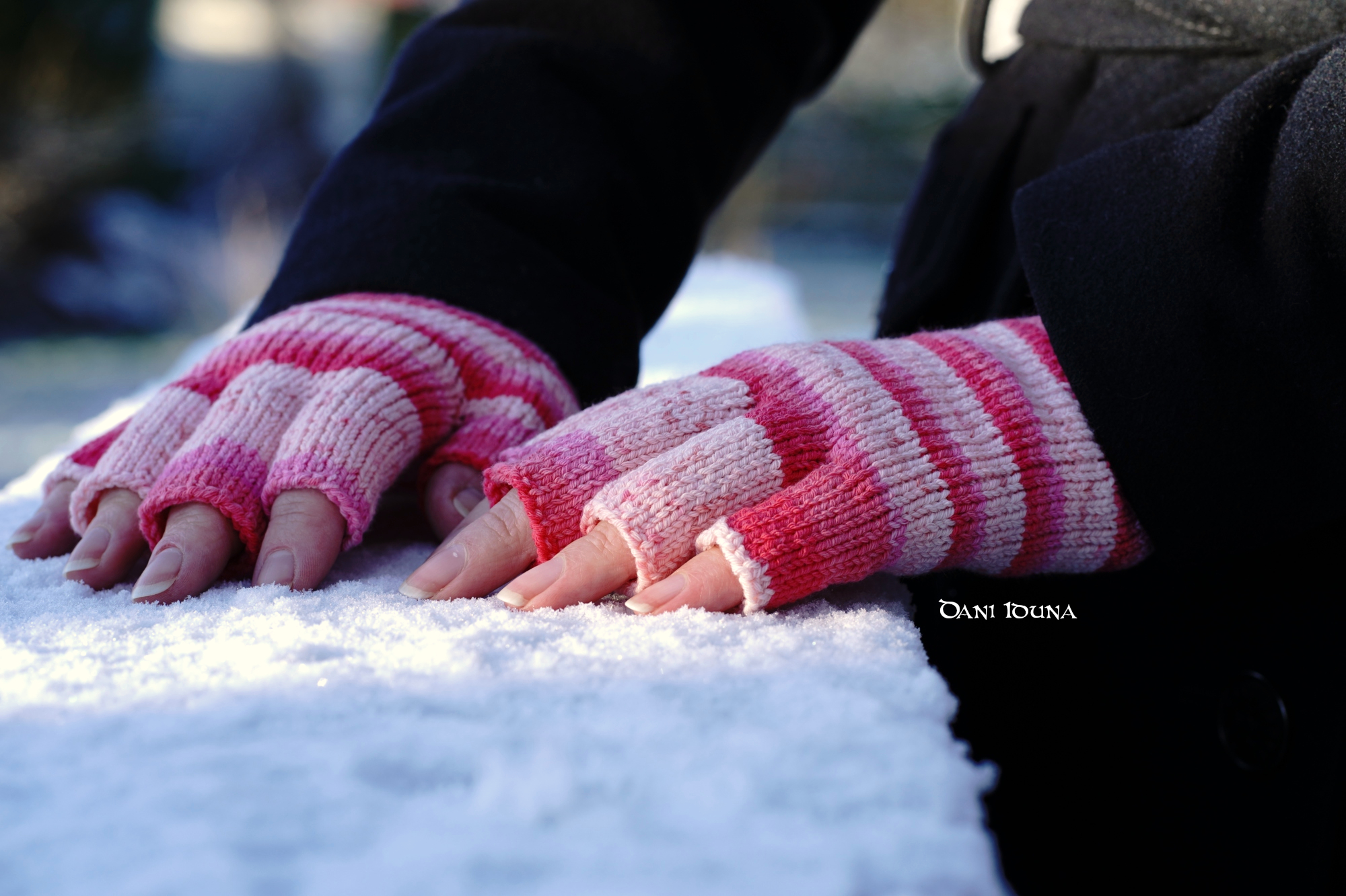 Knitted Leg Warmers Pink Pink, Half Finger Warmers Wool, Wrist Warmers Women's Handmade, Pink Hand Warmers Unique, photo 4
