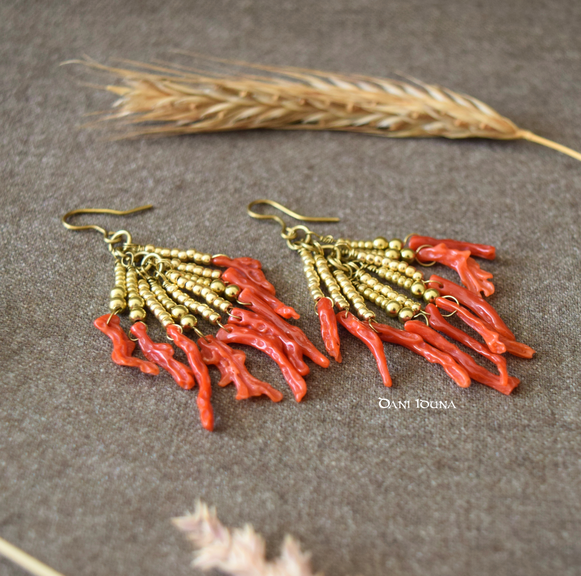 Vintage Red Genuine Coral Cascade Earrings, Long Gold-Tone Brass Drop Earrings, Handmade Boho Statement Earrings – Gift, photo 2