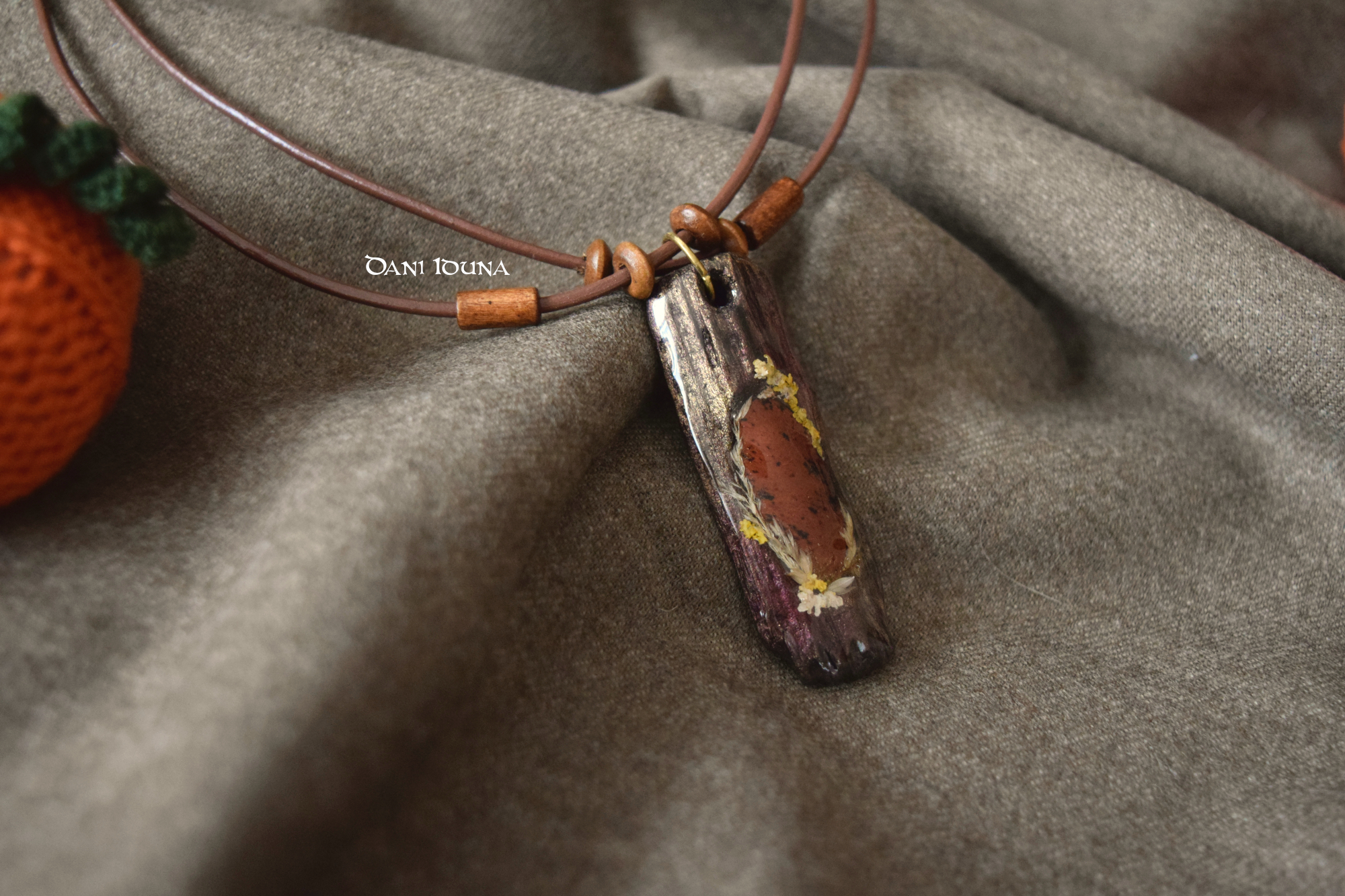 Unique Driftwood  Pendant with Mahogany Obsidian and brown Leather Necklace, photo 5