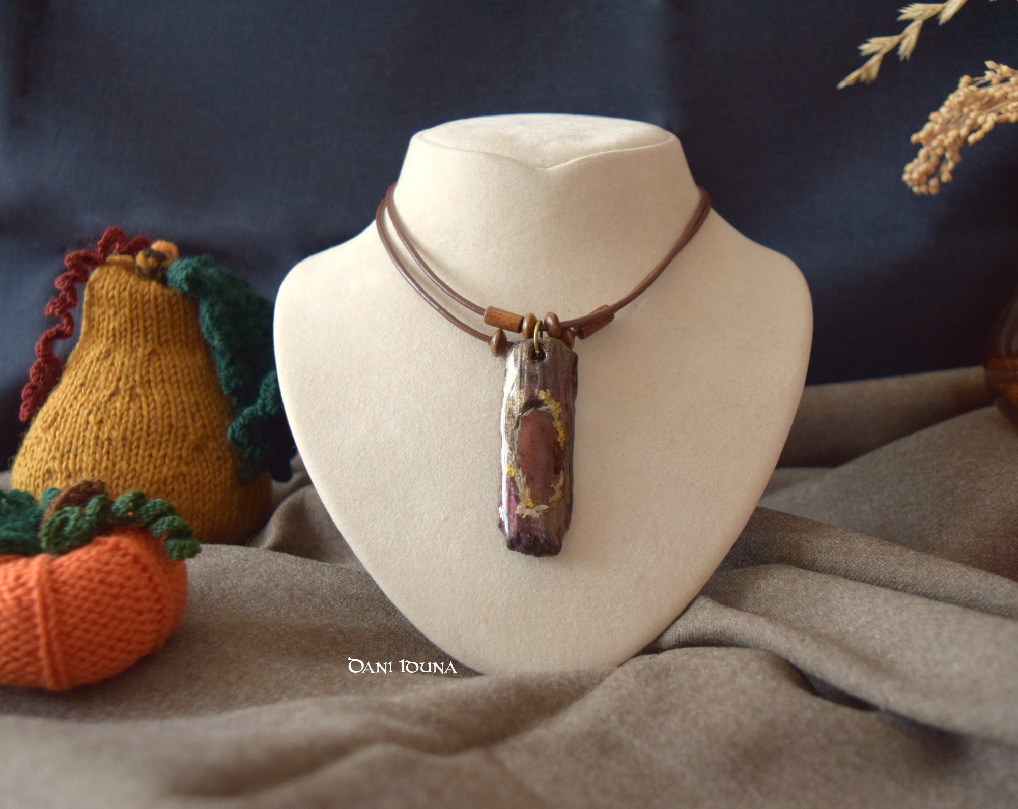 Unique Driftwood  Pendant with Mahogany Obsidian and brown Leather Necklace, photo 6