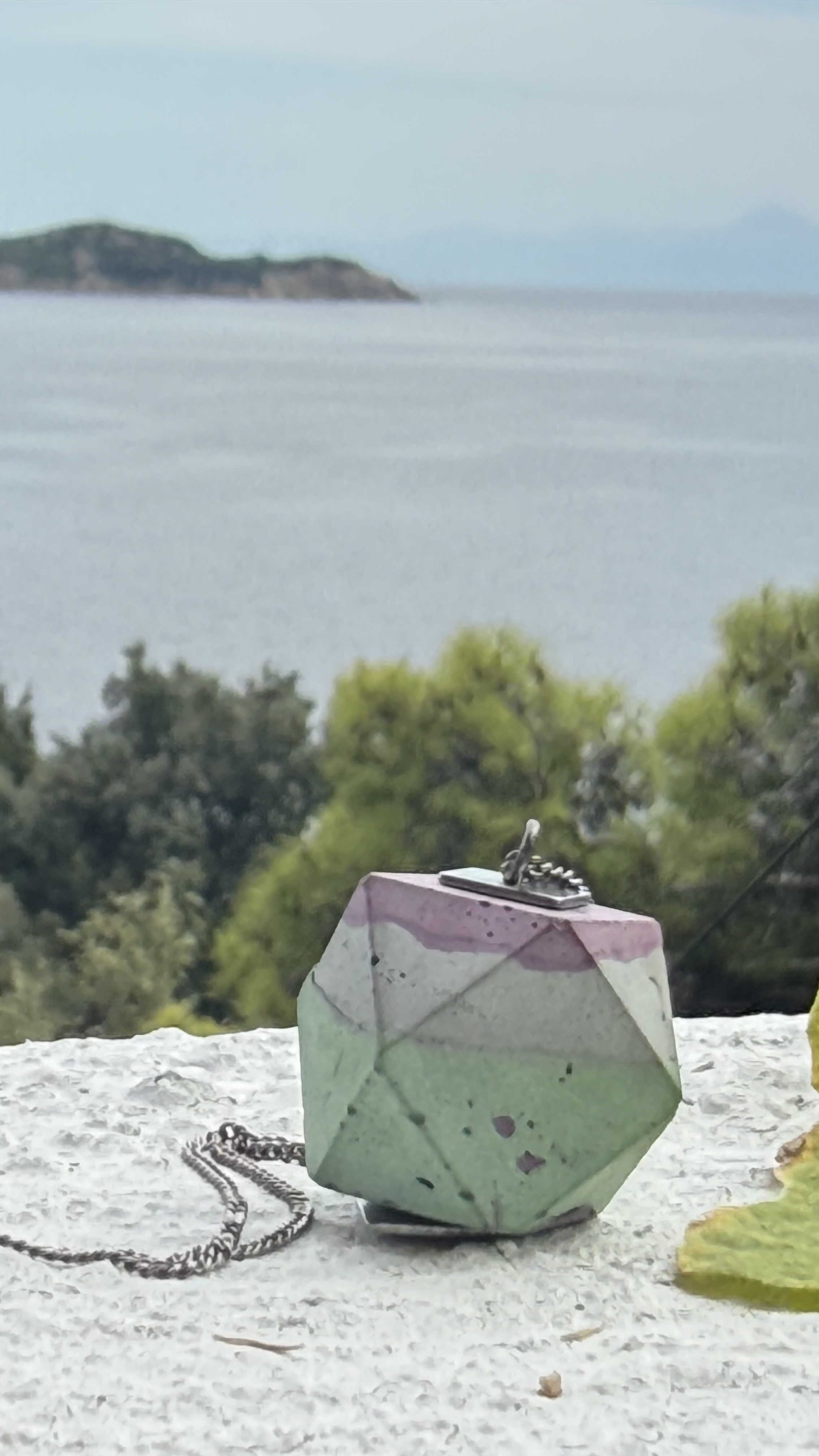 Concrete pendant, photo 2