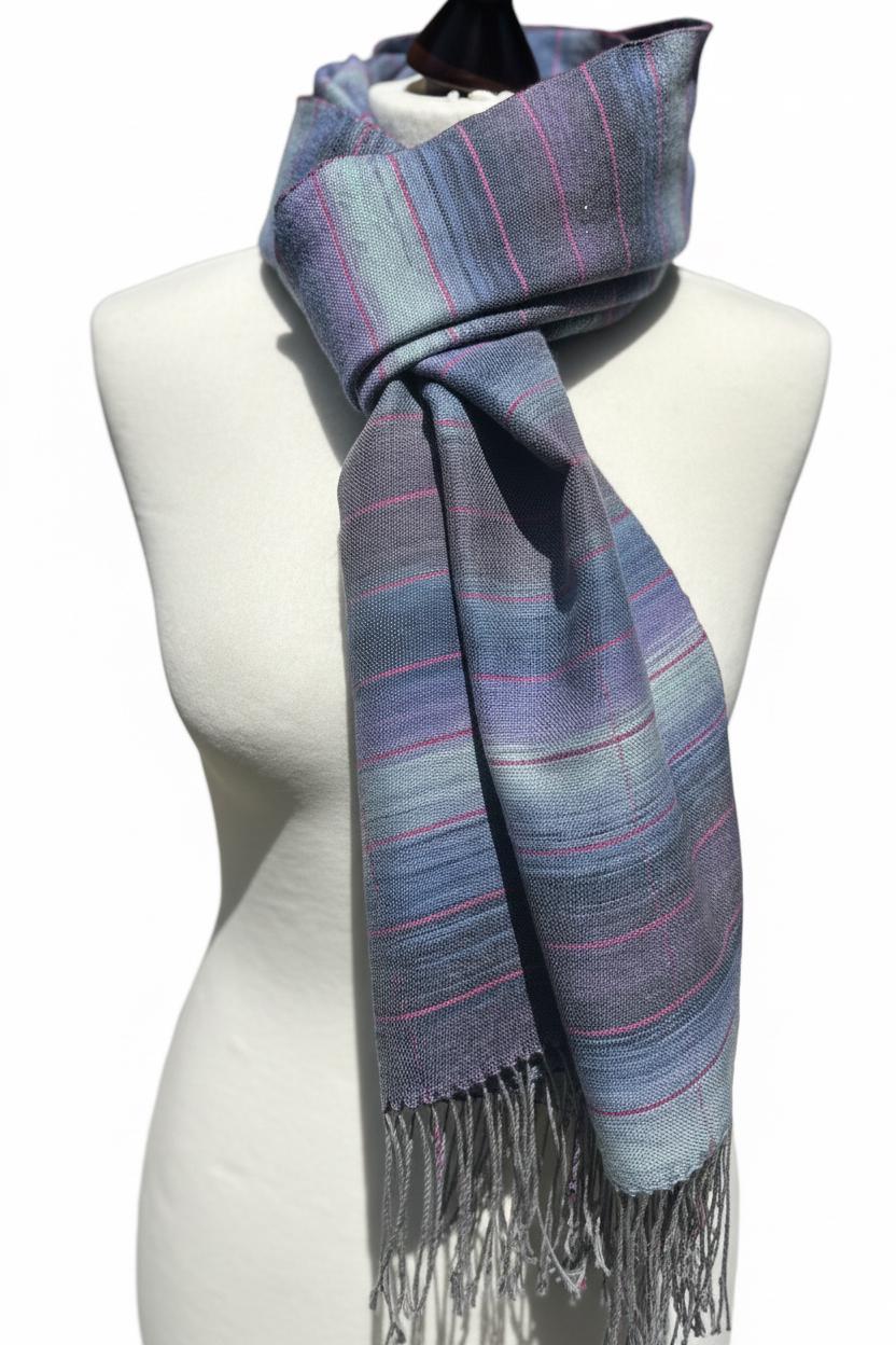 Hand-woven purplish Blue shimmering gradient Merino - Silk scarf - Luxury wool scarf, photo 4