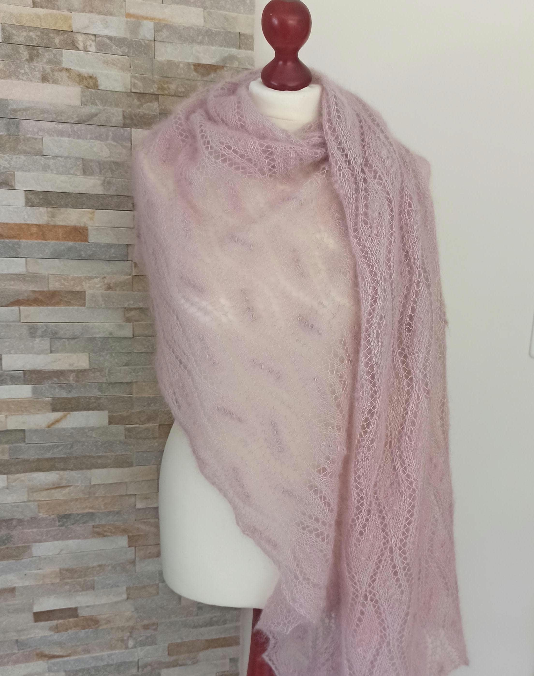 Lace Shawl, Hand knitted  silk/mohair  lace shawl, Traditional Estonian pattern, pastel lilac color shawl, photo 5