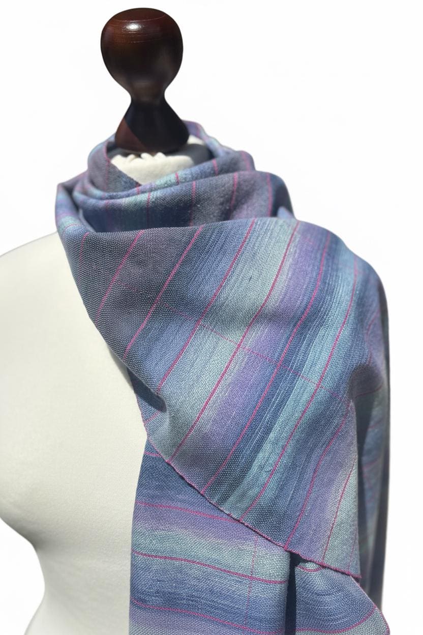 Hand-woven purplish Blue shimmering gradient Merino - Silk scarf - Luxury wool scarf, photo 3
