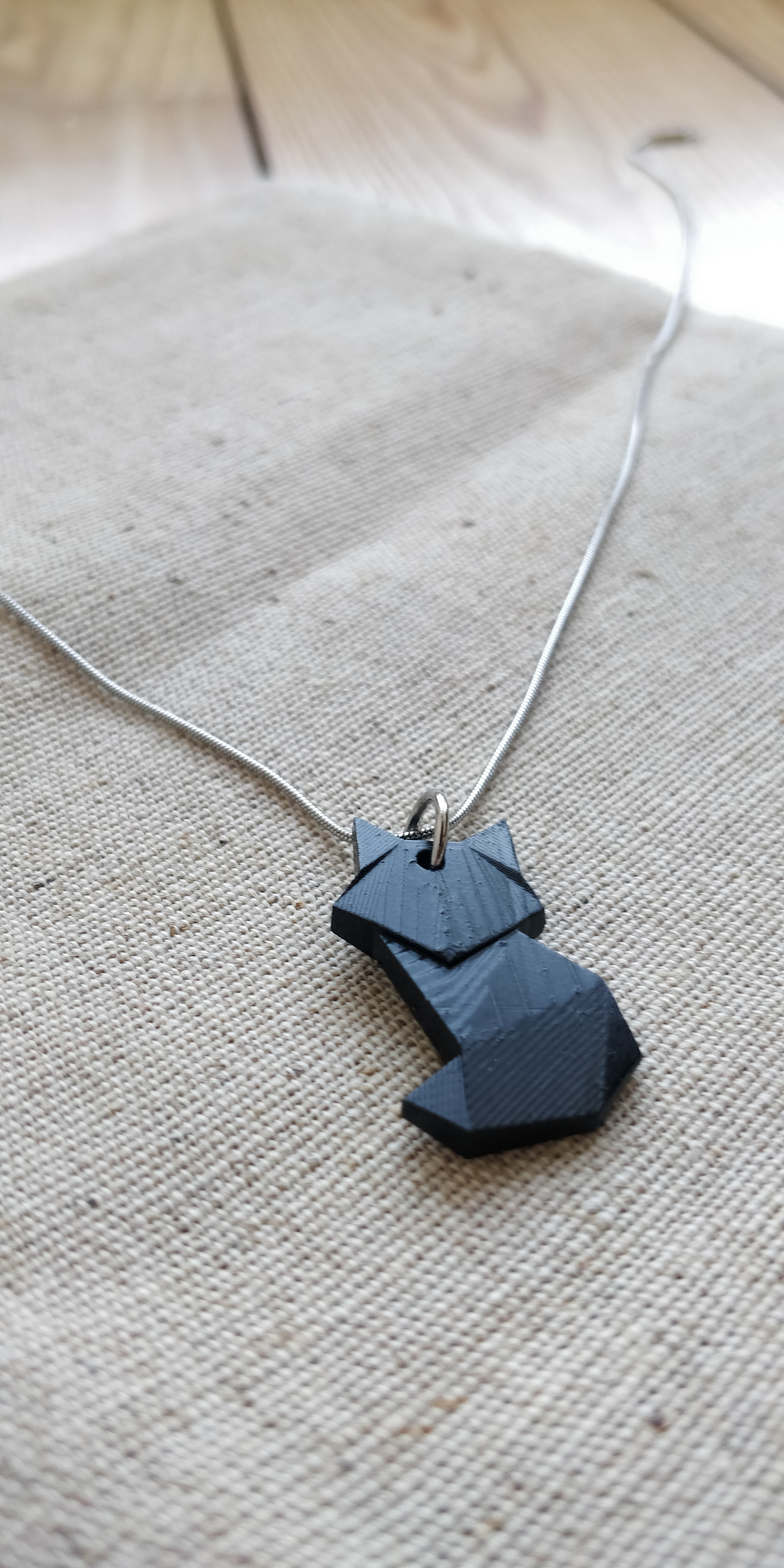 Origami Fox Necklace: Geometric Resin Pendant, Minimalist Jewelry, photo 3