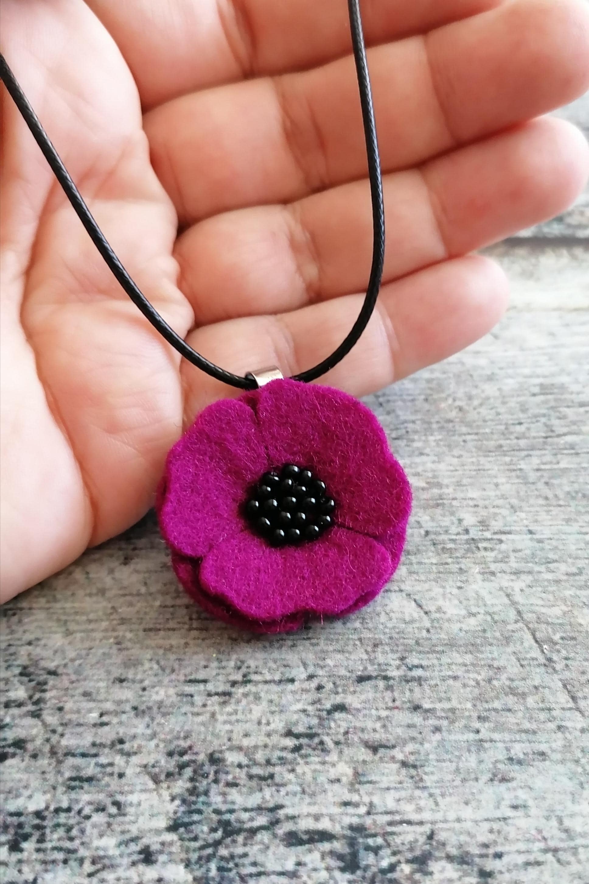 Red poppy Drop necklace, earrings and brooch, Wool felt flowers, Bohemian style, photo 2